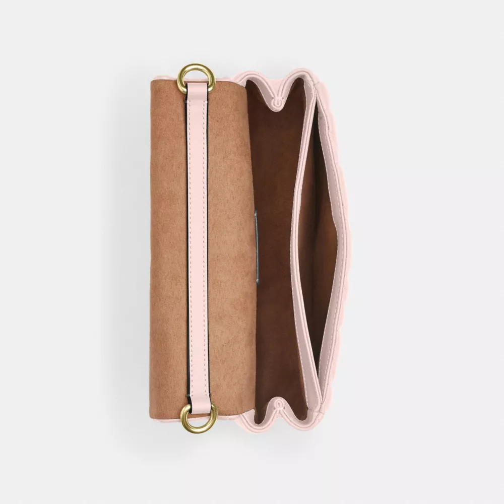 Сумка COACH Quinn Bag With Quilting