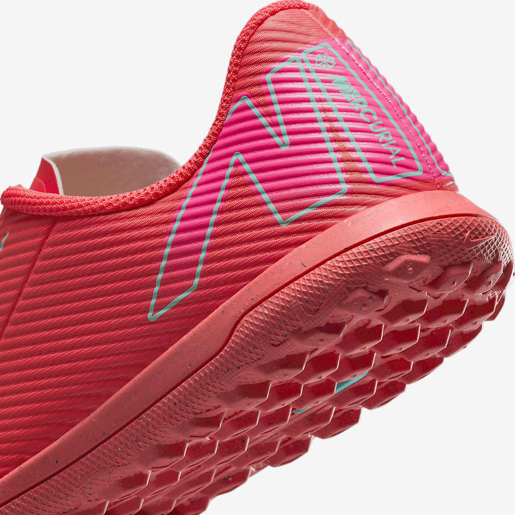 Nike Jr. Mercurial Vapor 16 Club Little/Big Kids' TF Low-Top Soccer Shoes