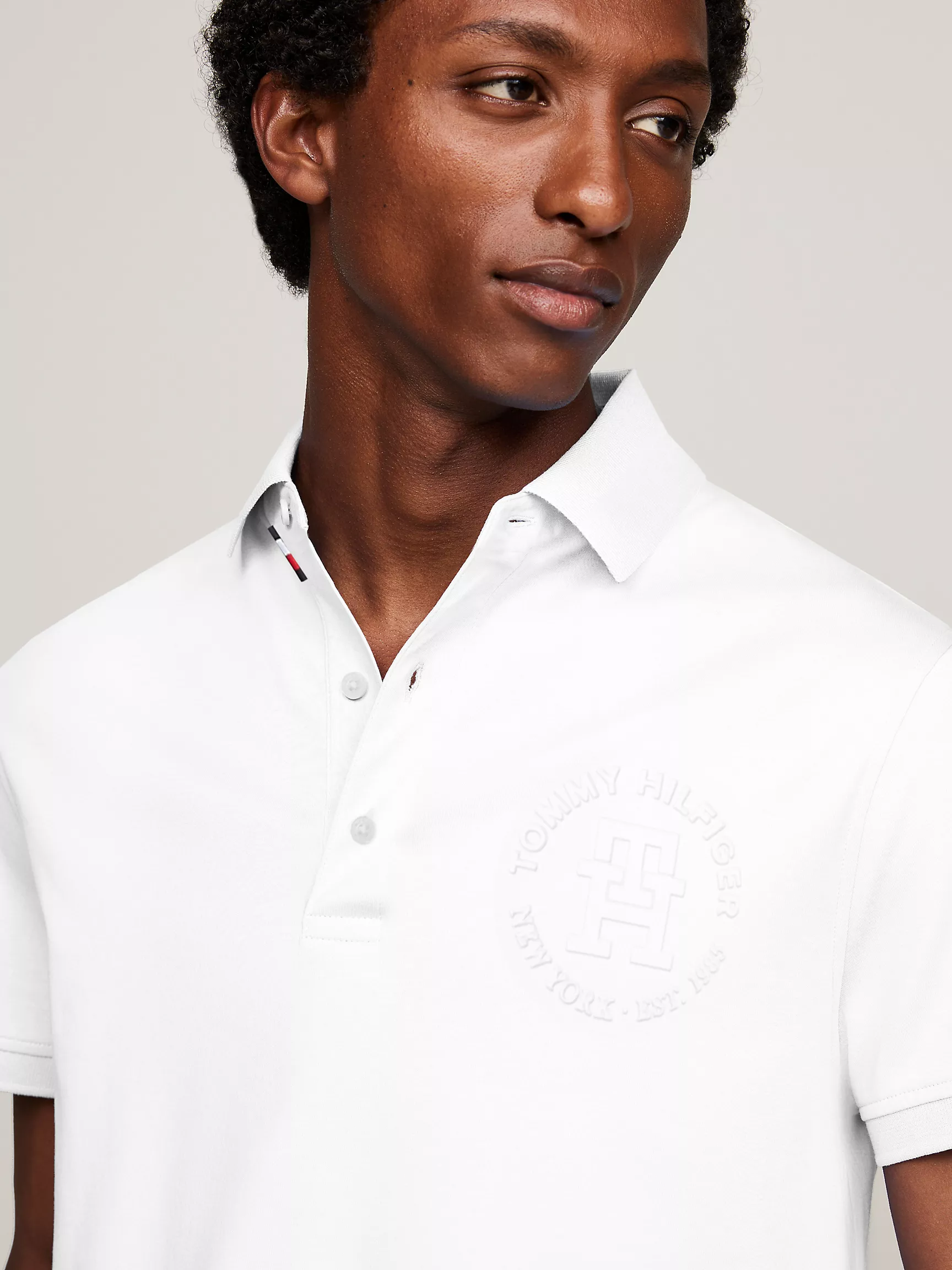 Мужское поло Tommy Hilfiger, Поло стандартного кроя из ткани Interlock с логотипом TH