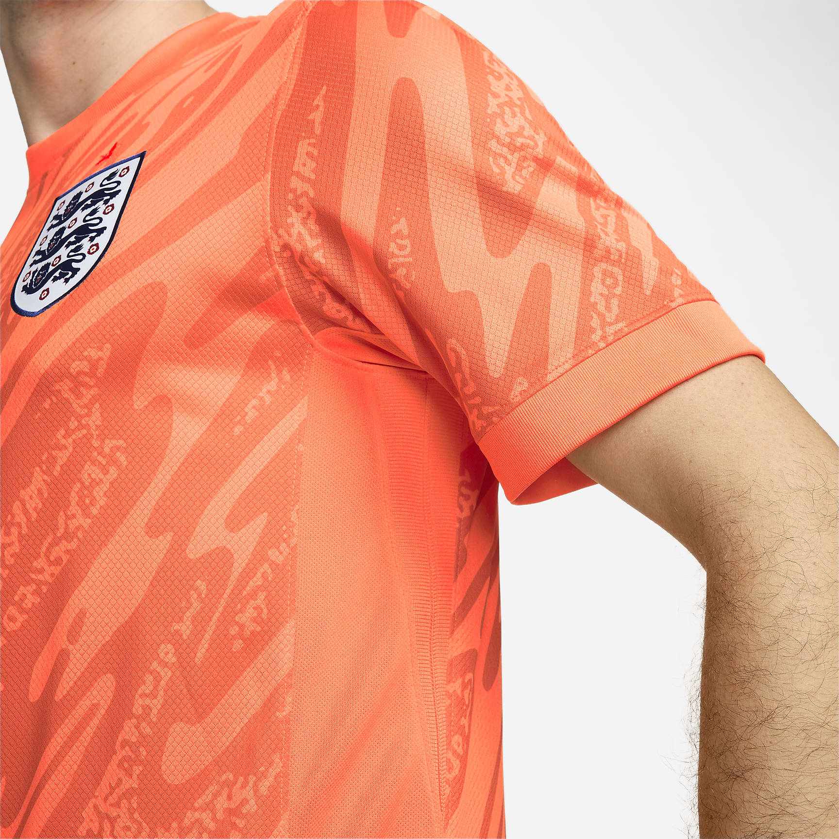 England (Men's Team) 2024/25 Stadium Goalkeeper Men's Nike Dri-FIT Soccer Replica Short-Sleeve Jersey