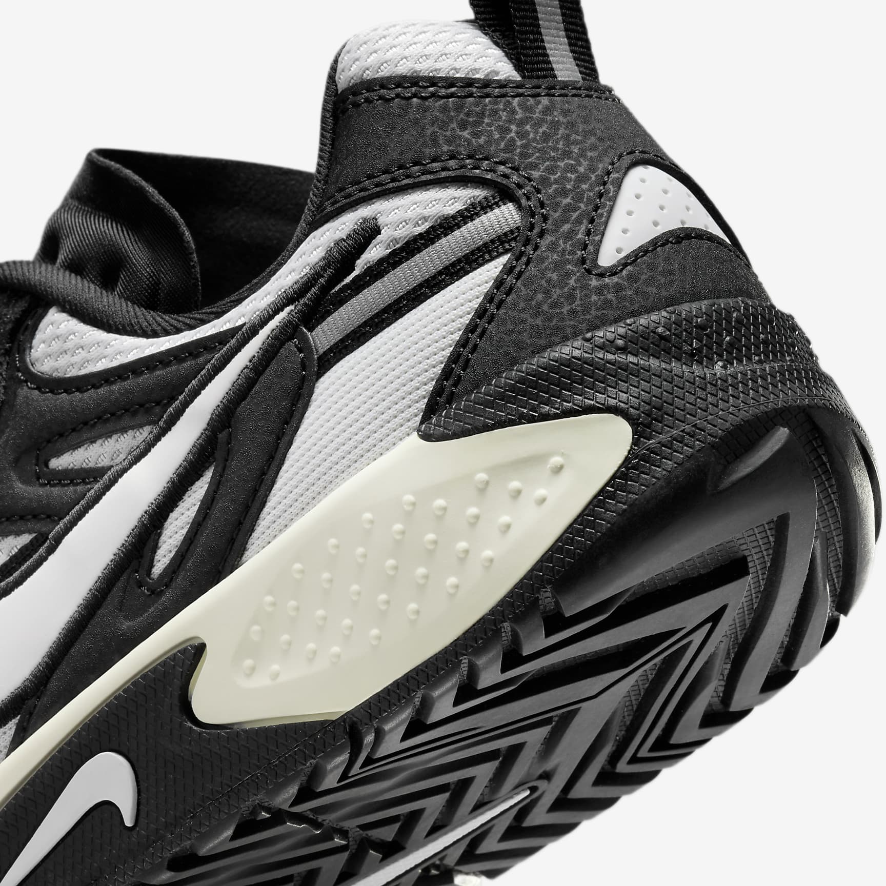 Nike JAM Women's Shoes