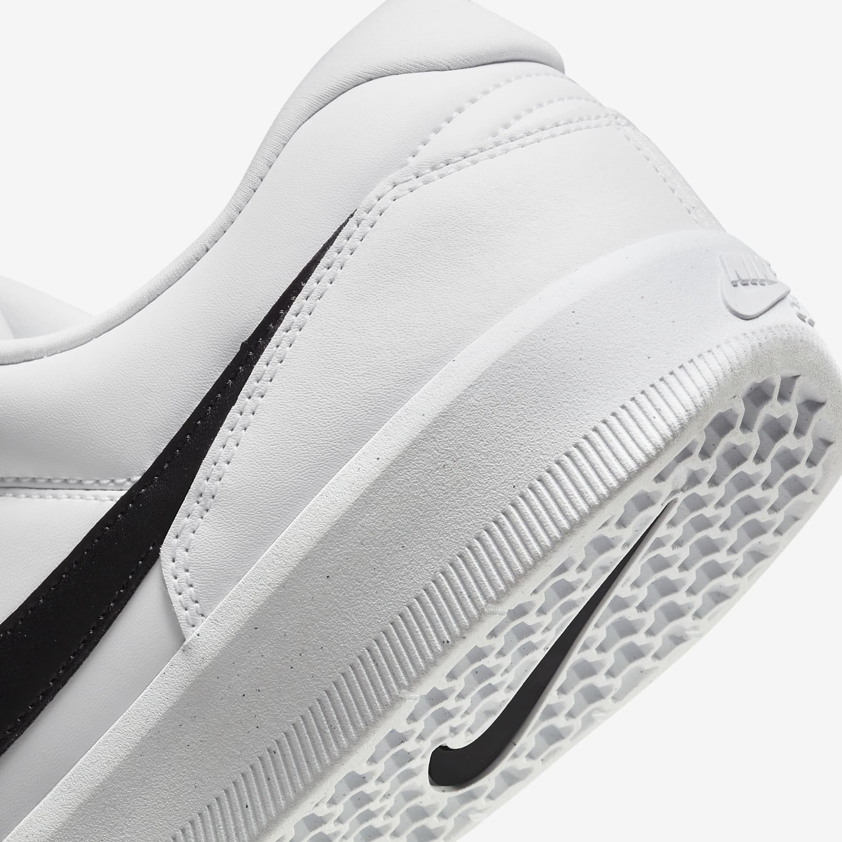 Nike SB Force 58 Premium Skate Shoes