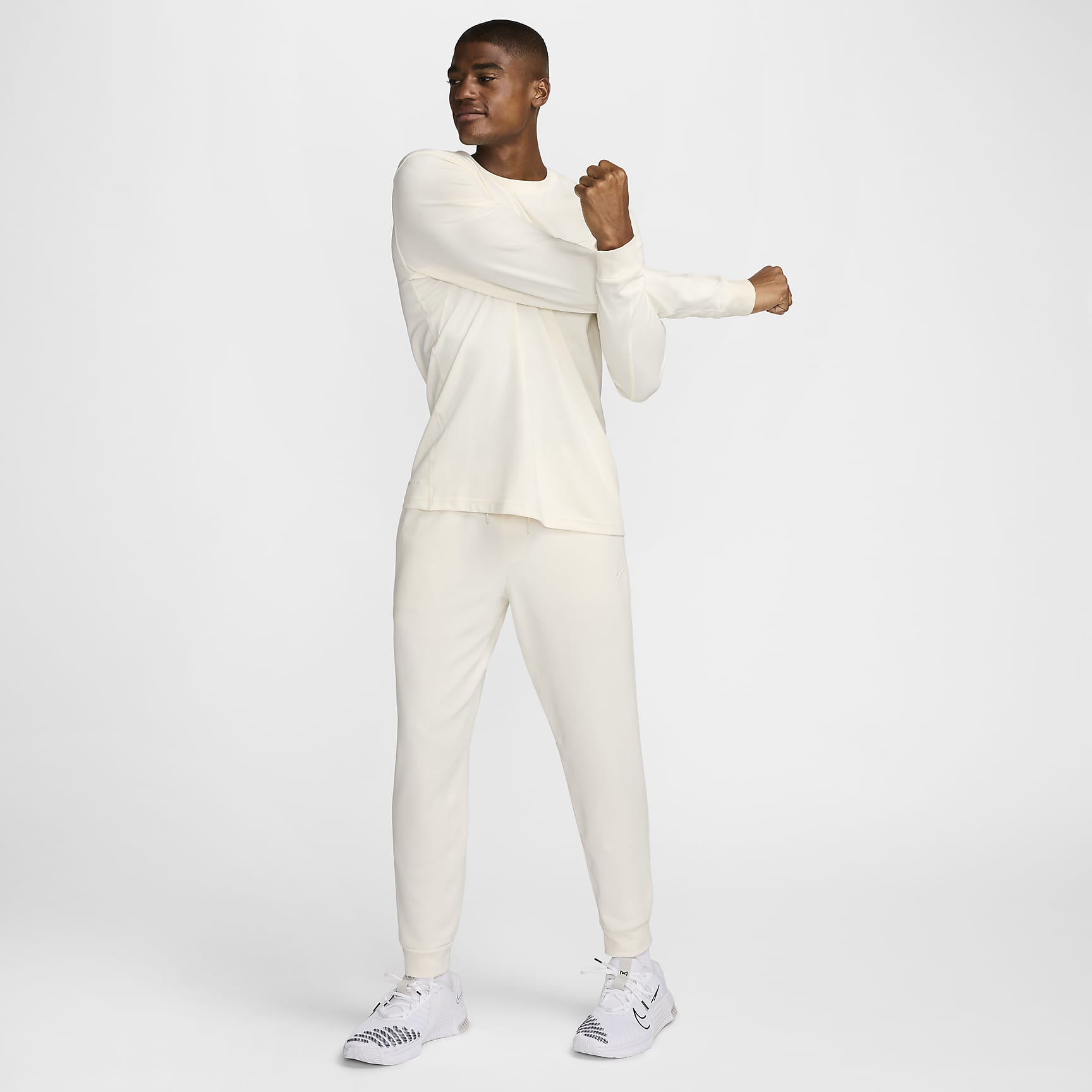 Nike Primary Fleece Men's Dri-FIT UV Performance Joggers