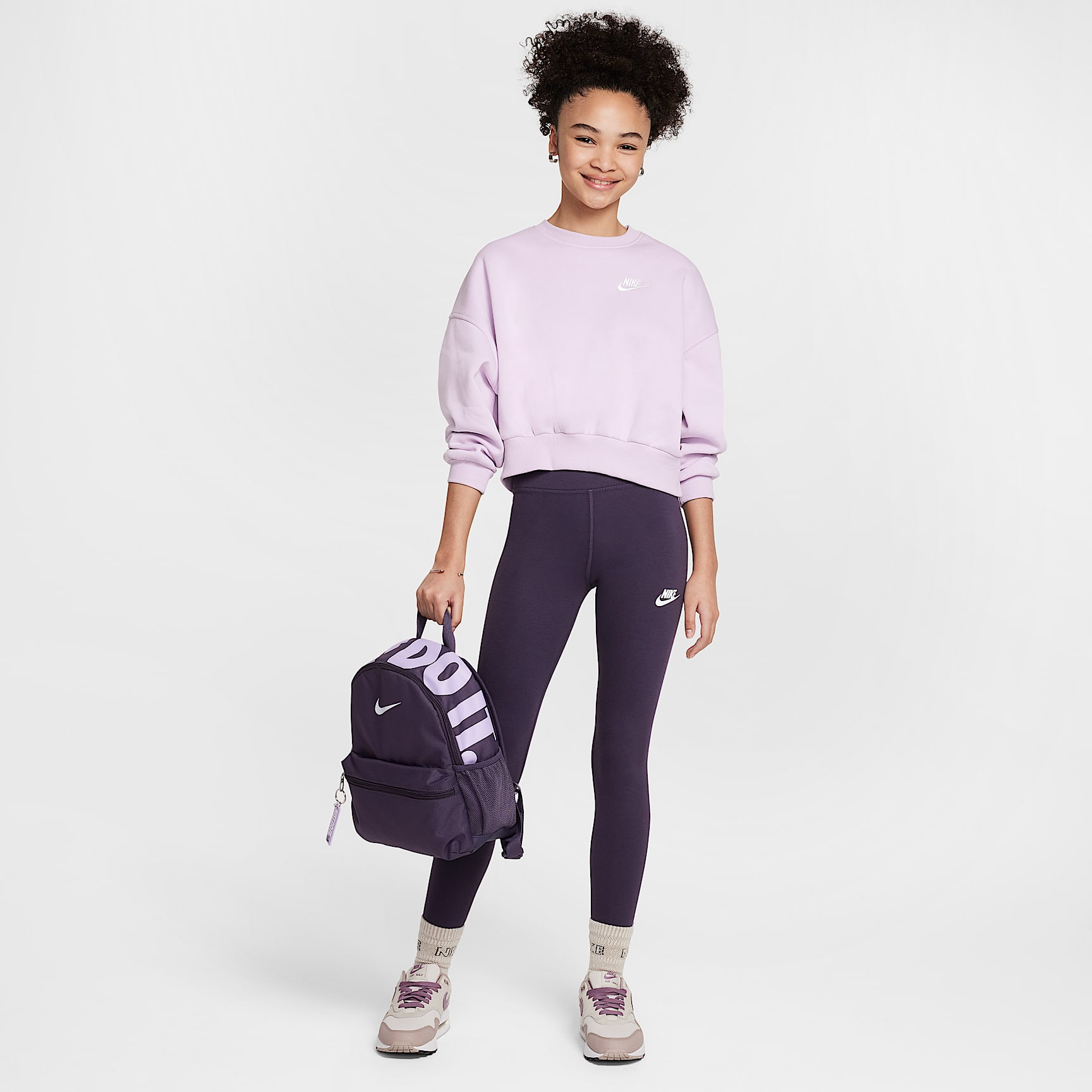 Nike Sportswear Club Fleece Girls' Boxy Crew-Neck Sweatshirt