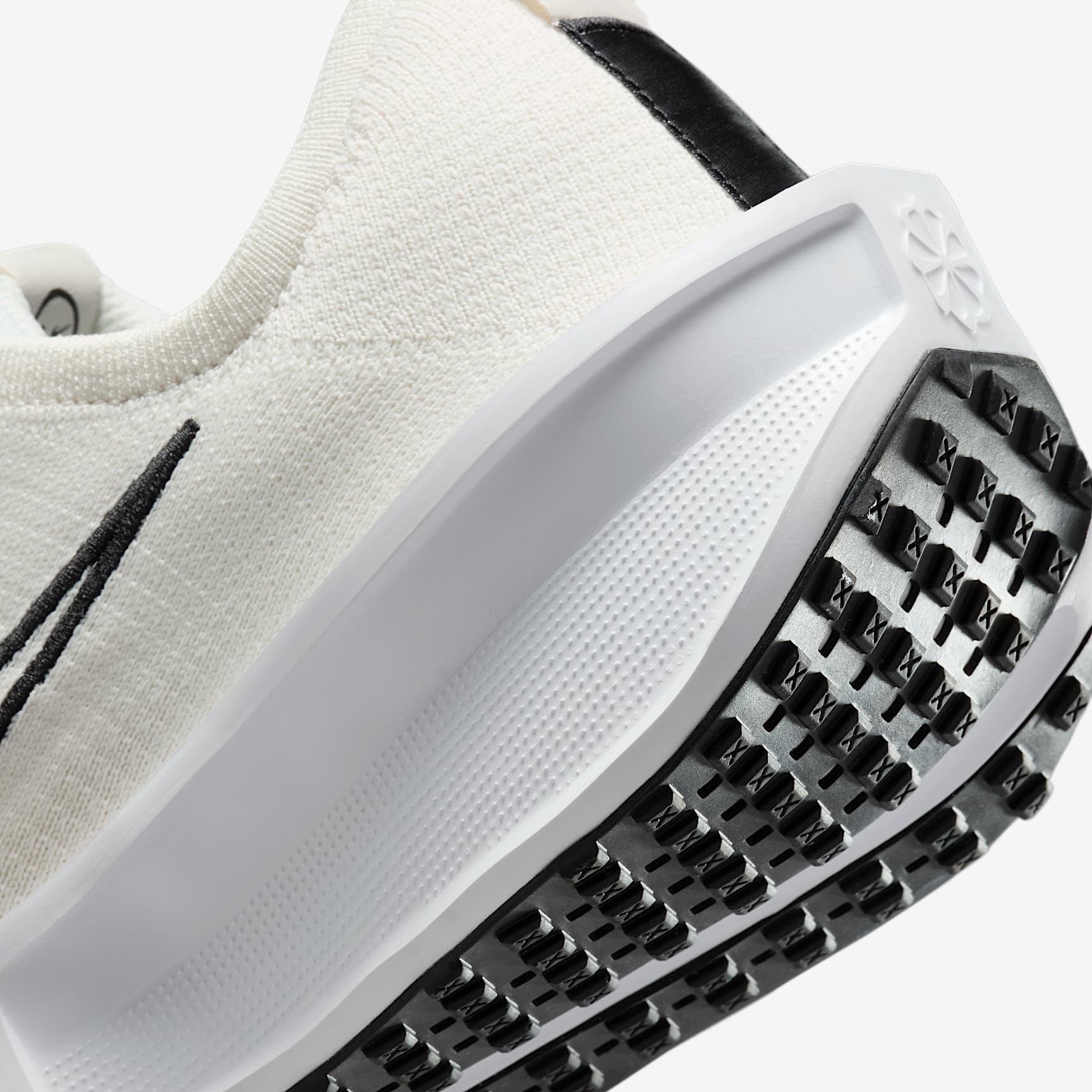 Nike Interact Run Men's Road Running Shoes