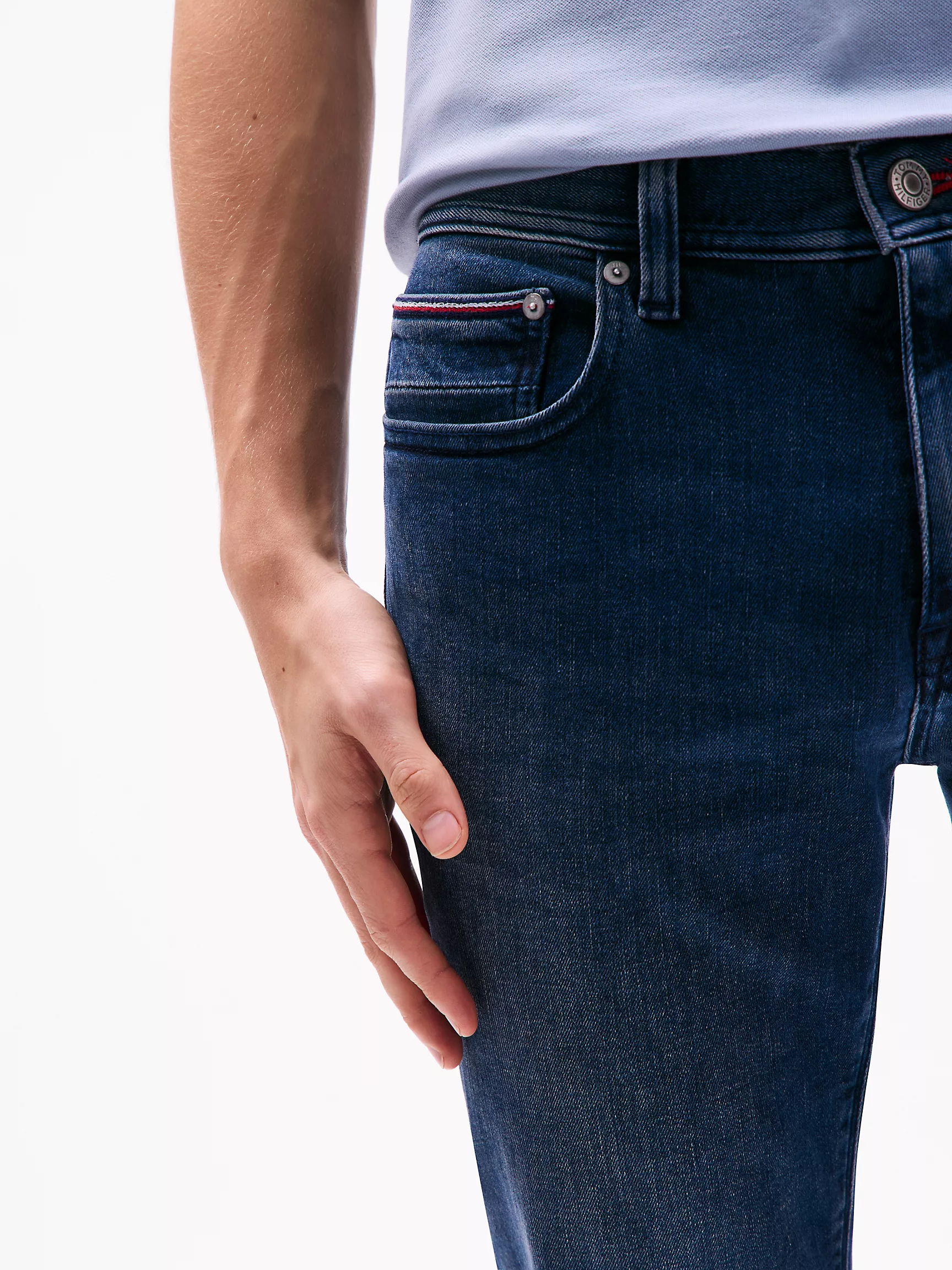 Мужские джинсы Tommy Hilfiger, Джинсы прямого кроя темно-синей стирки