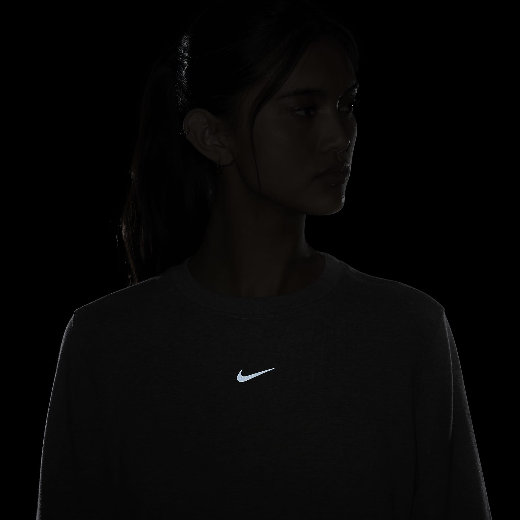 Nike Dri-FIT One Women's Crew-Neck French Terry Sweatshirt