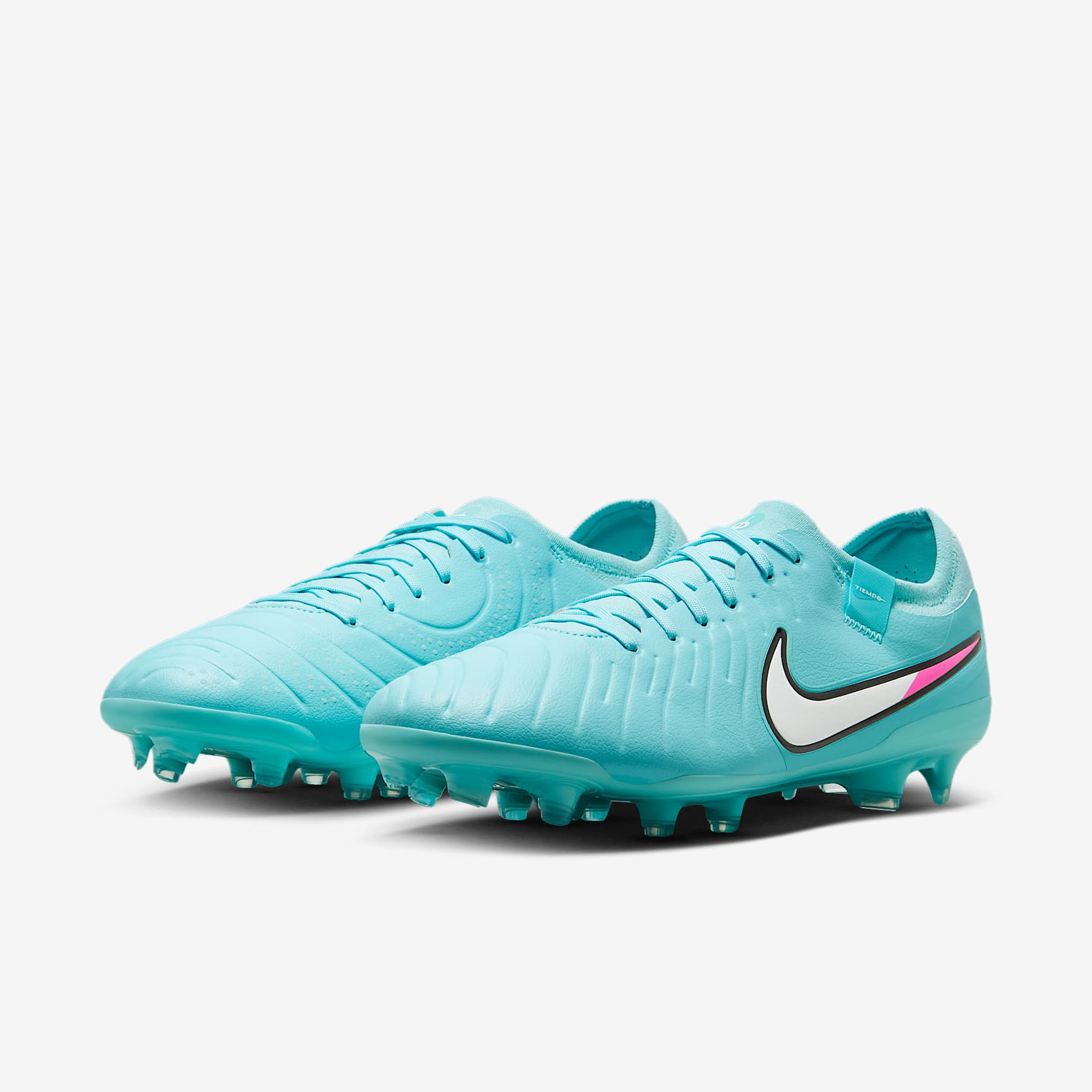 Nike Tiempo Legend 10 Pro Firm-Ground Low-Top Soccer Cleats
