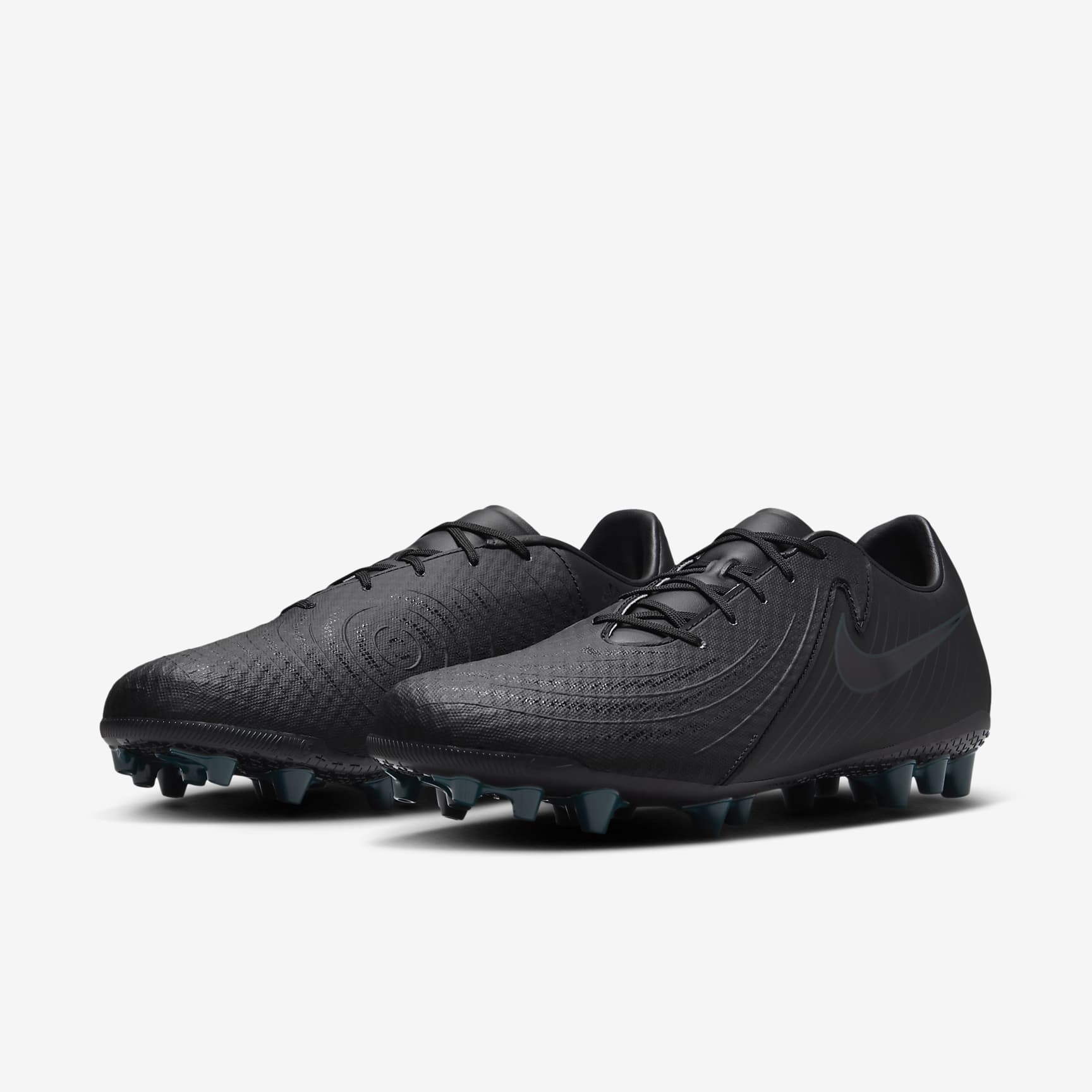Nike Phantom GX 2 Academy AG Low-Top Soccer Cleats