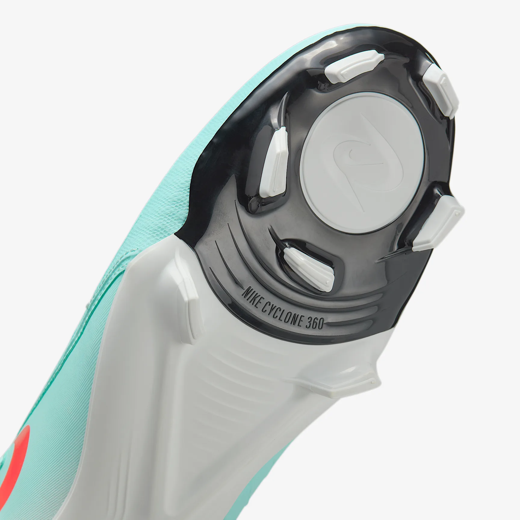 Nike Phantom GX 2 Academy MG Low-Top Soccer Cleats