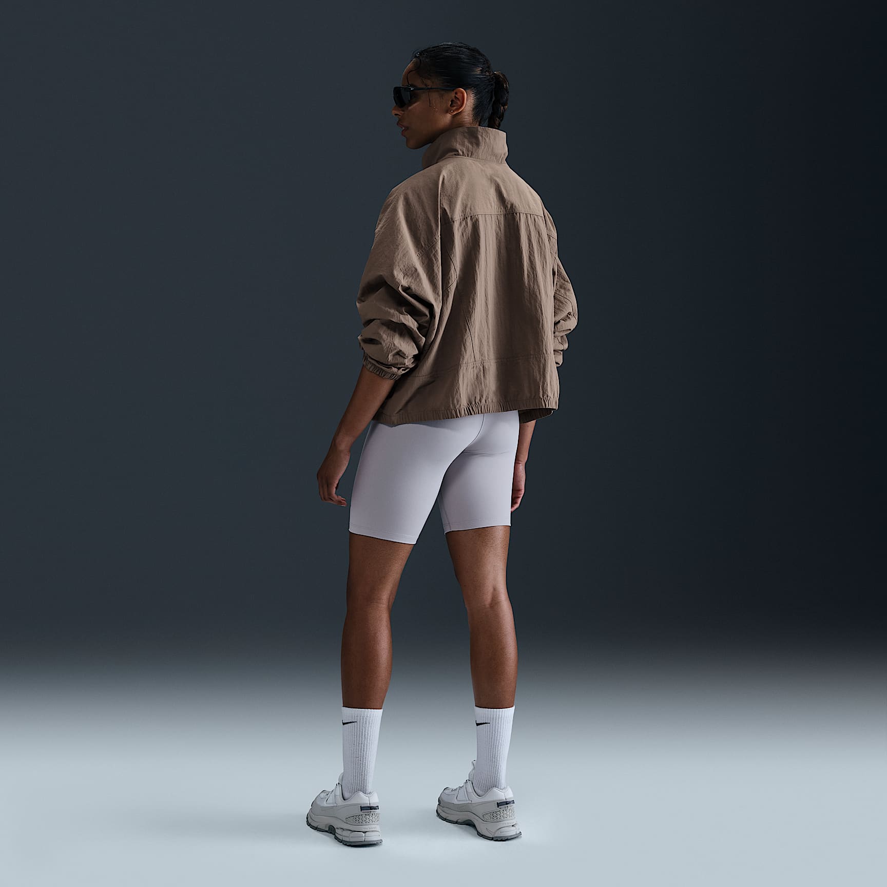 Nike Sportswear Everything Wovens Women's Oversized Repel UV Protection Jacket (Plus Size)