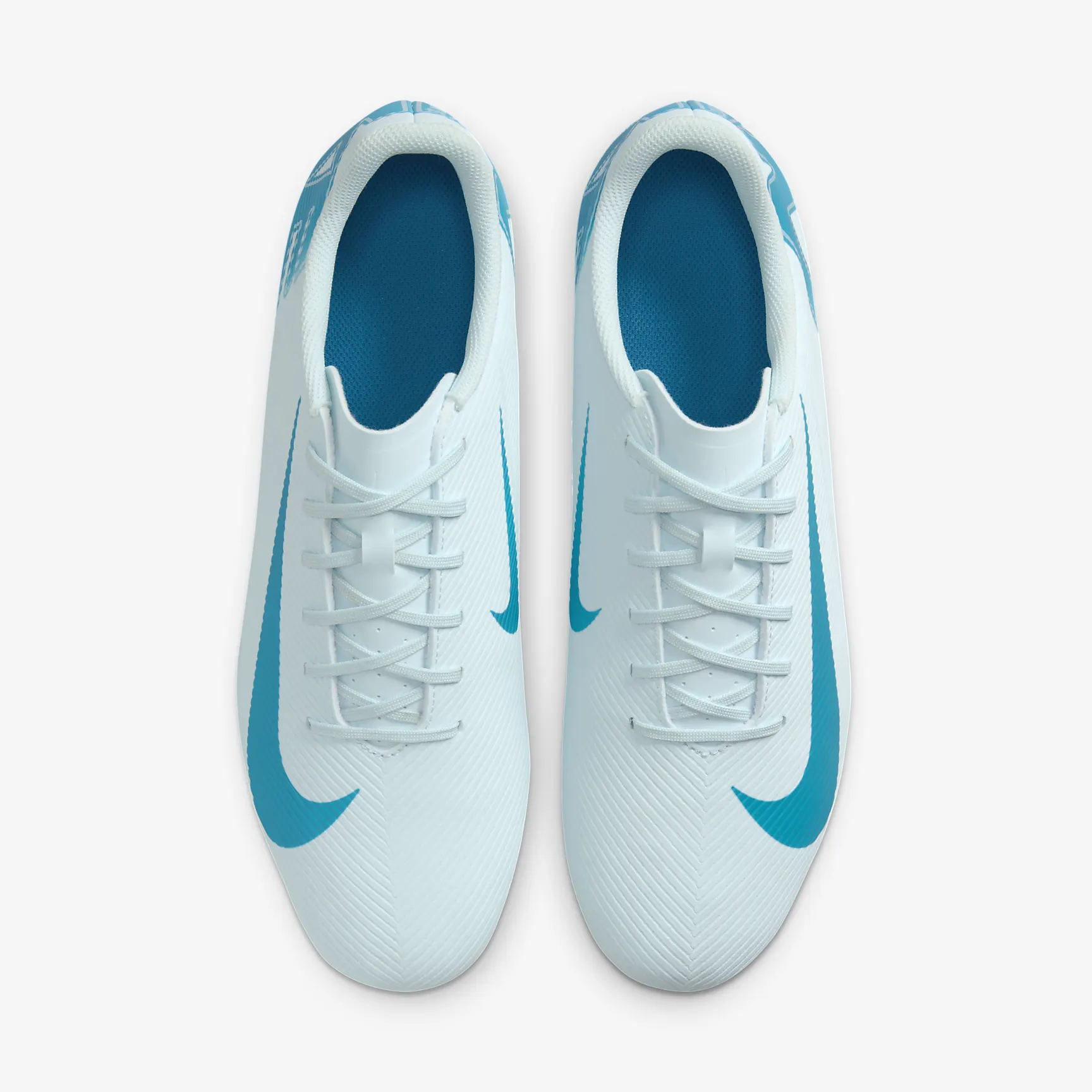 Nike Mercurial Vapor 16 Club MG Low-Top Soccer Cleats