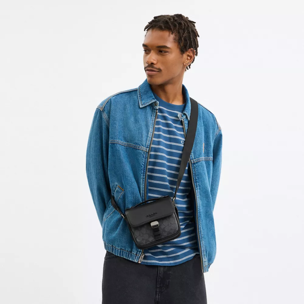 Сумка COACH Racer Crossbody Bag In Signature Canvas