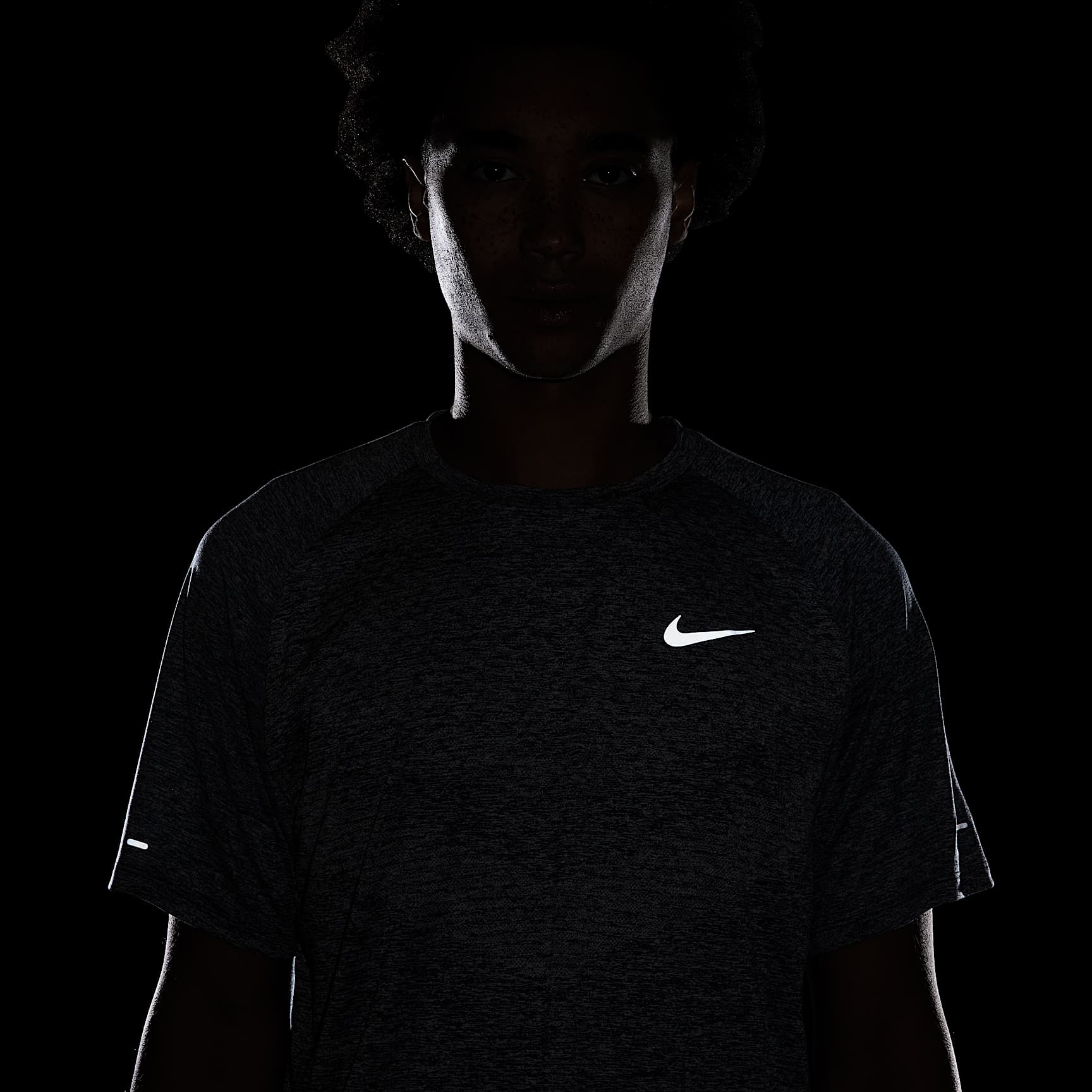 Nike Stride Men's Dri-FIT ADV Short-Sleeve Running Top