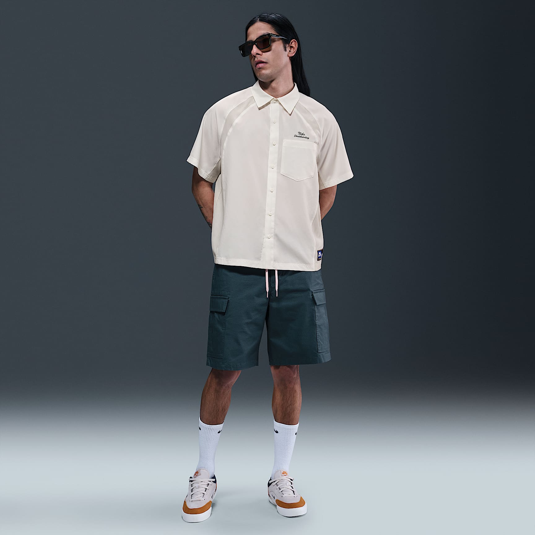 Nike SB Dri-FIT Woven Short-Sleeve Bowler Shirt