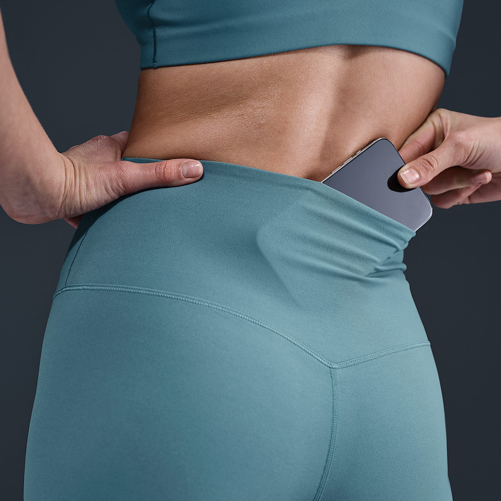 Nike Zenvy Women's Gentle-Support High-Waisted 5" Biker Shorts