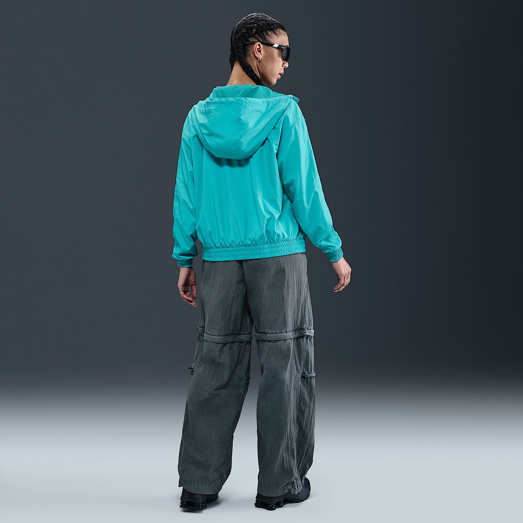 Nike Sportswear Classic Wovens Women's Loose UV Protection Hooded Jacket