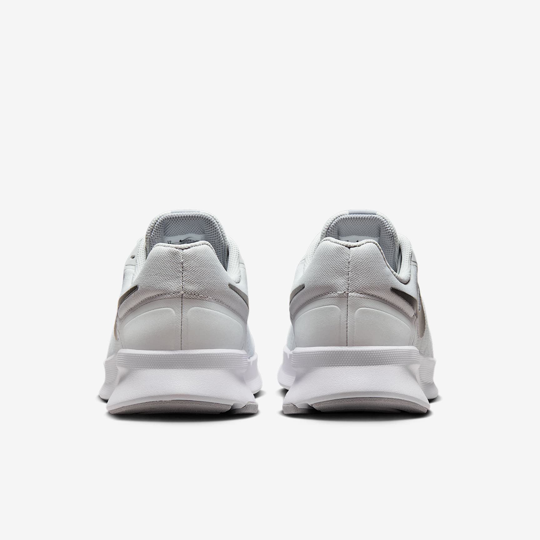Nike Run Swift 3 Men's Road Running Shoes (Extra Wide)