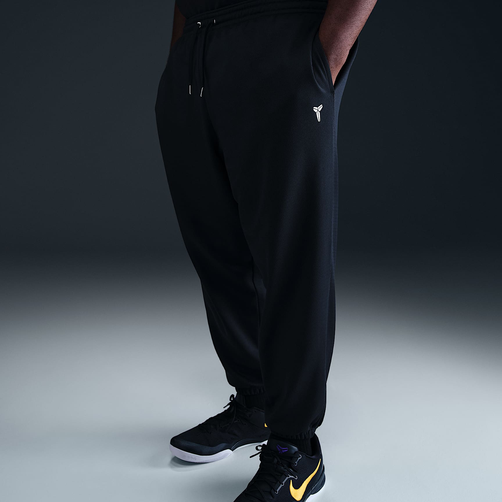 Kobe Therma-FIT Basketball Pants