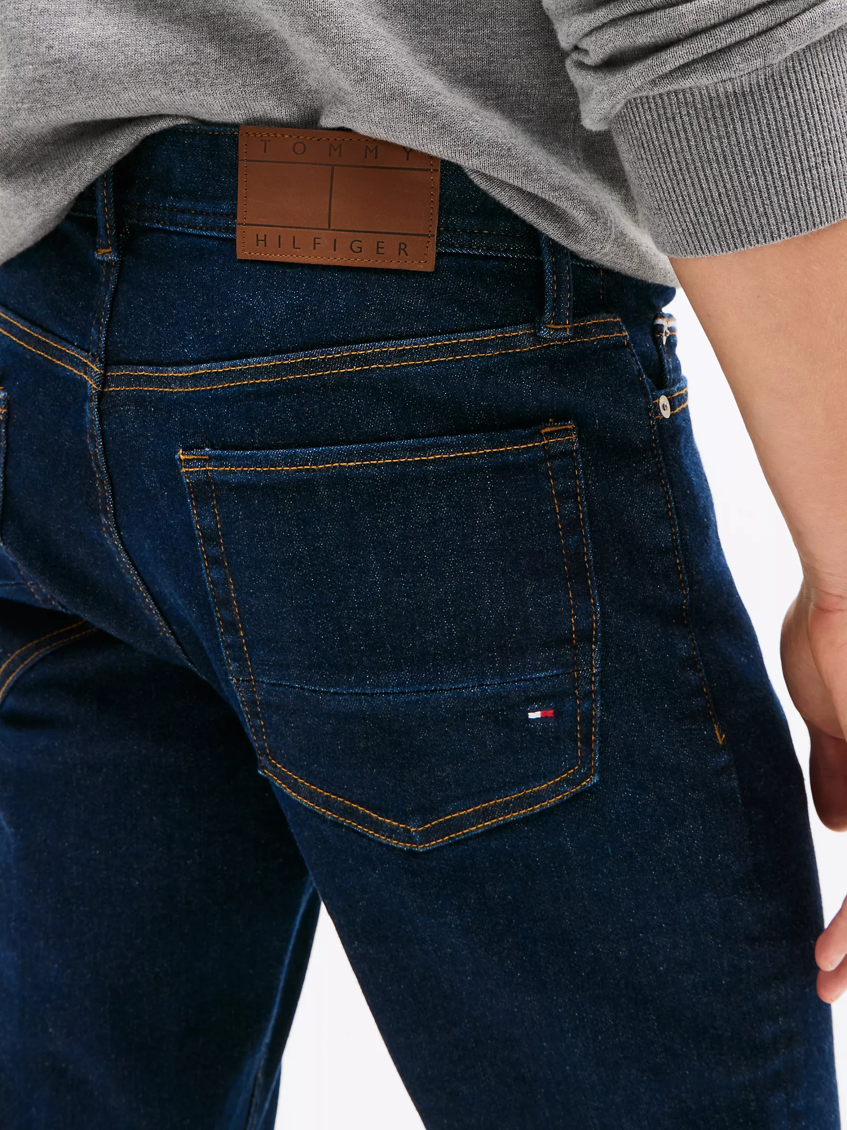 Мужские джинсы Tommy Hilfiger, Приталенные джинсы индиго