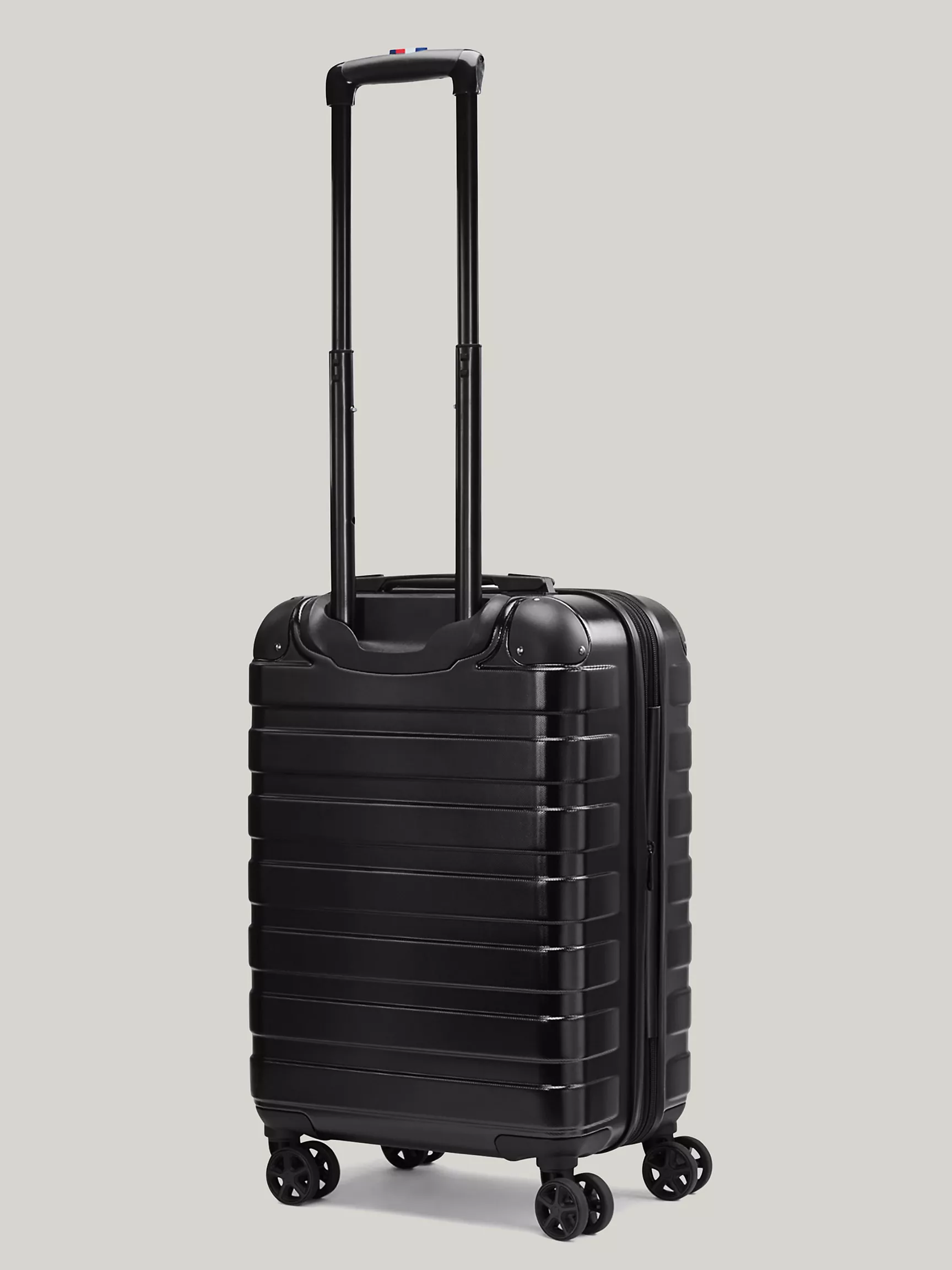 Чемодан Томми Хилфигер, Жесткий чемодан на колесах (21 дюйм)