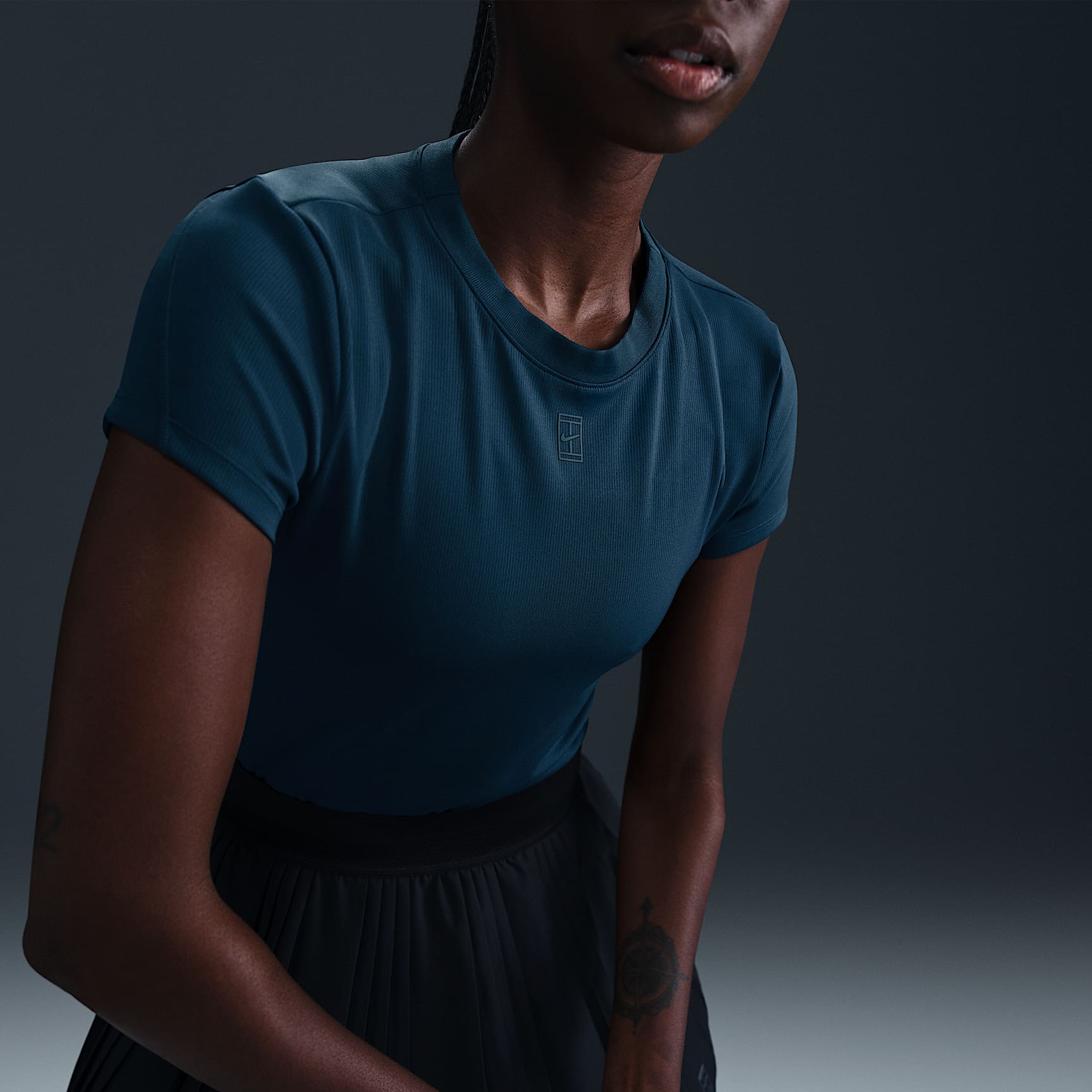 NikeCourt Advantage Women's Dri-FIT Short-Sleeve Tennis Top