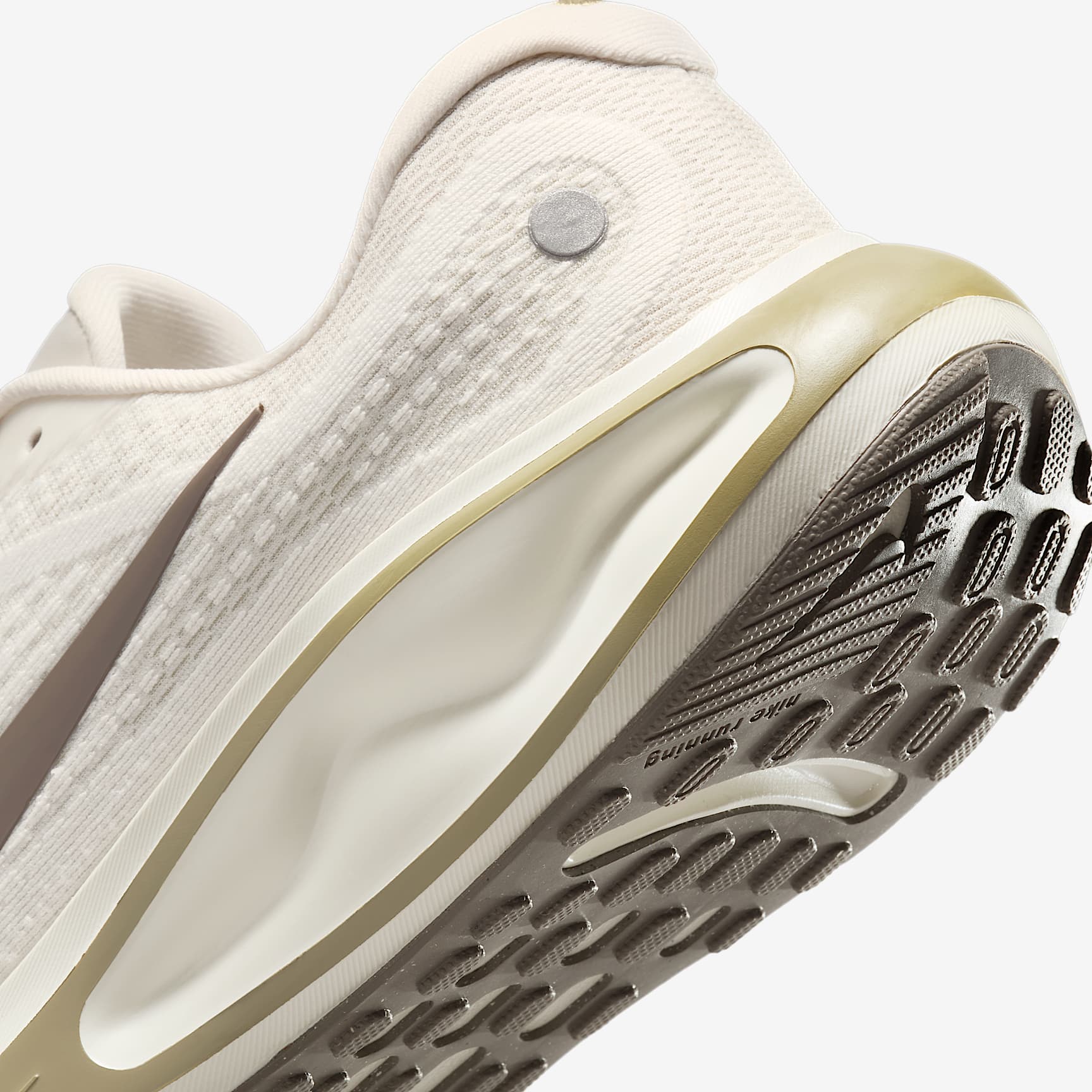 Nike Journey Run Men's Road Running Shoes