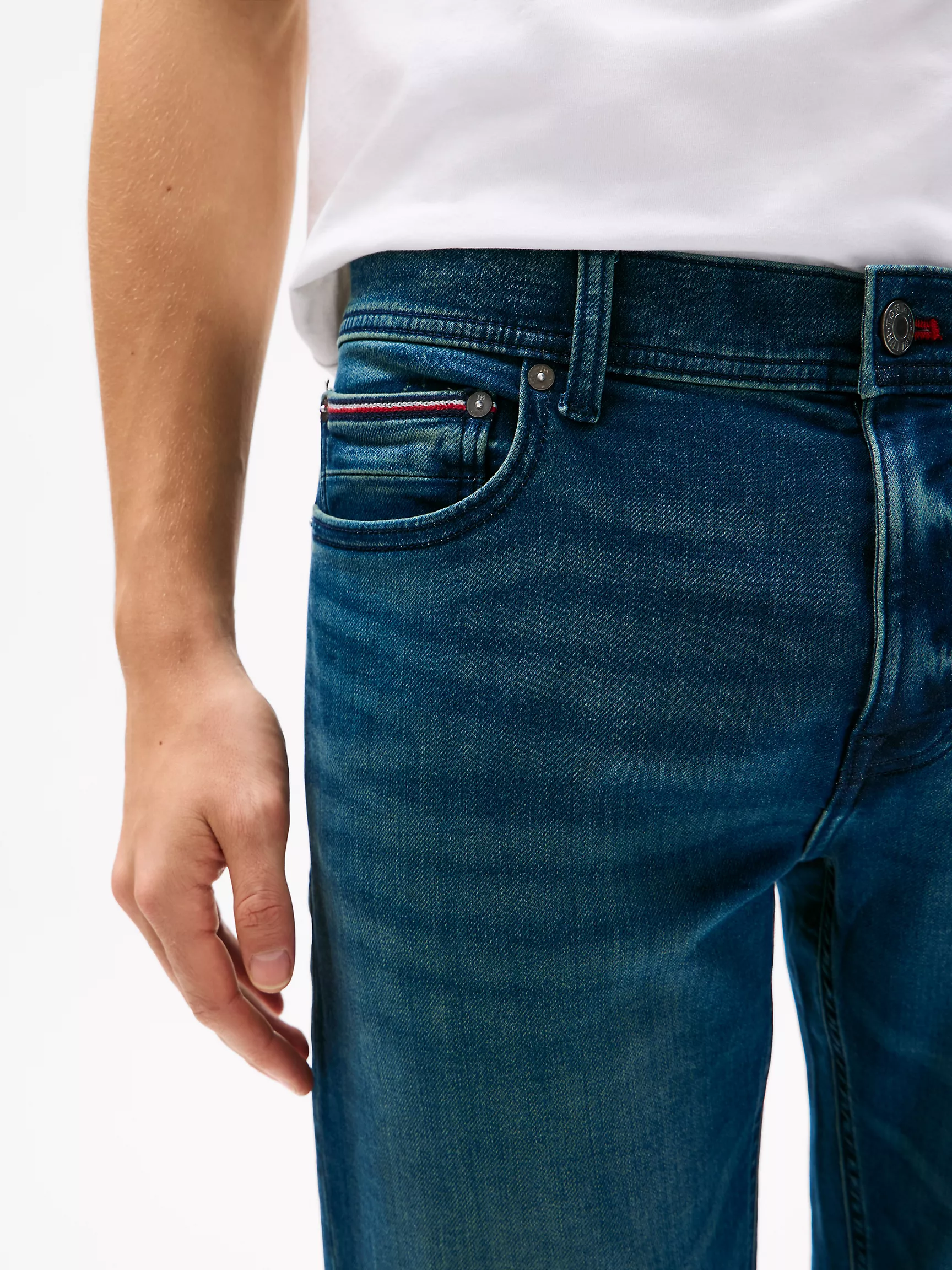 Мужские джинсы Tommy Hilfiger, Джинсы темной стирки приталенного кроя