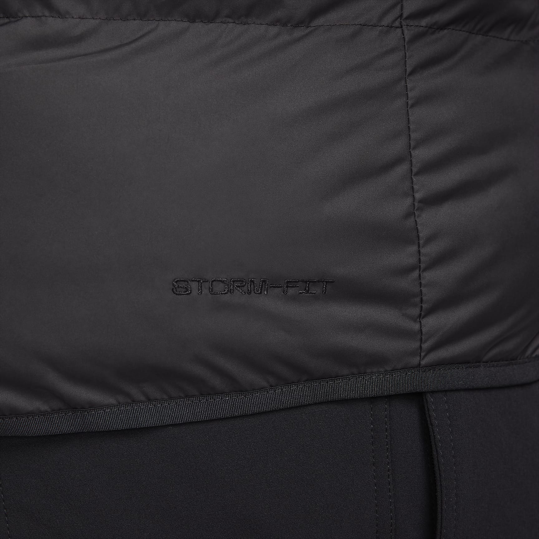 Nike Storm-FIT Windrunner Men's Insulated Vest