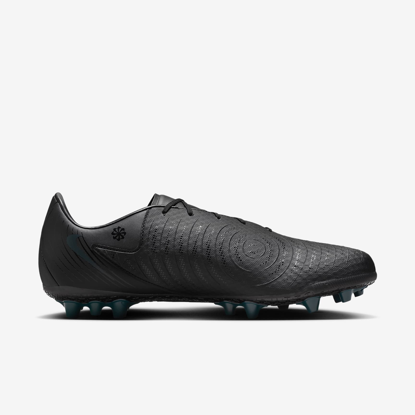 Nike Phantom GX 2 Academy AG Low-Top Soccer Cleats