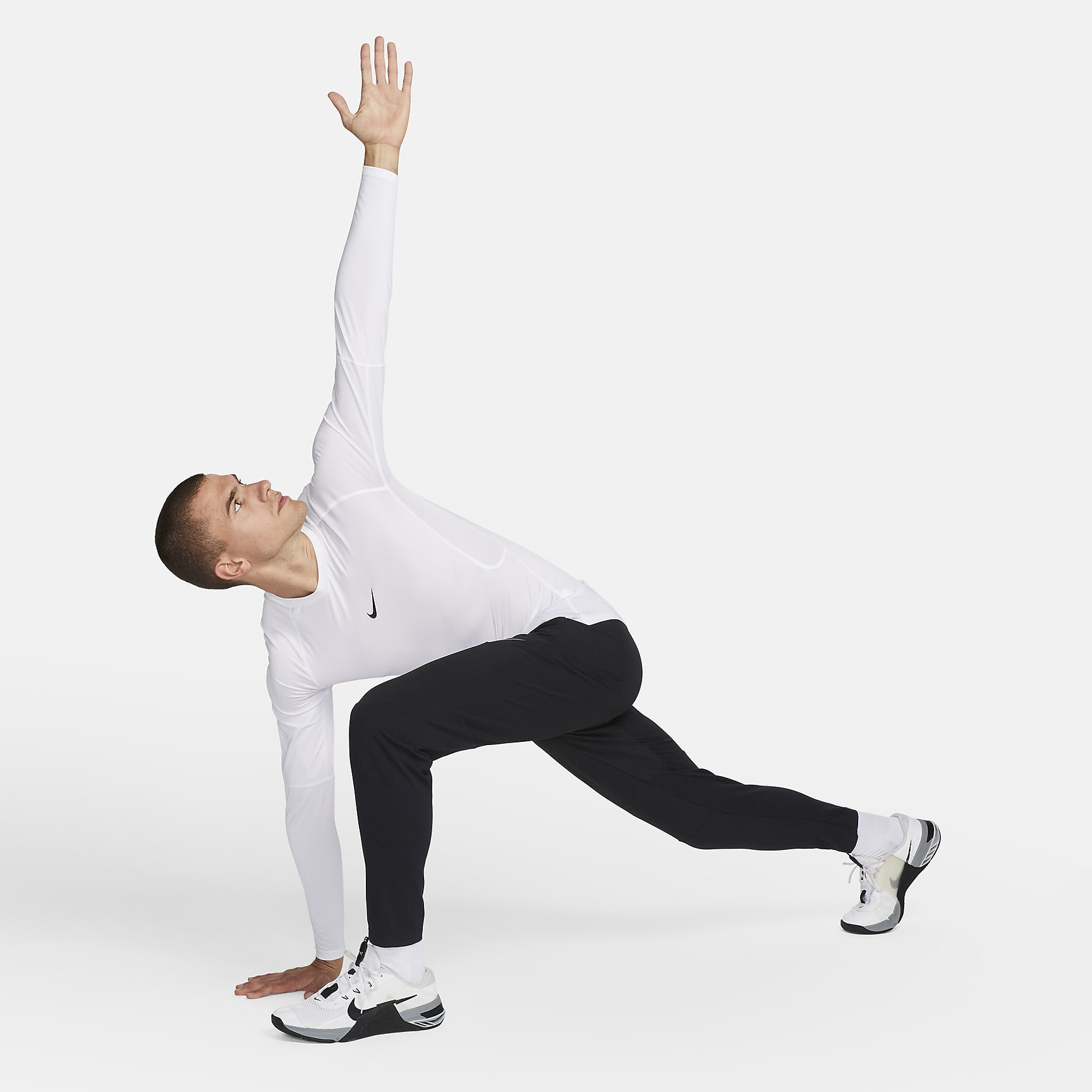 Nike Pro Men's Dri-FIT Tight Long-Sleeve Fitness Top