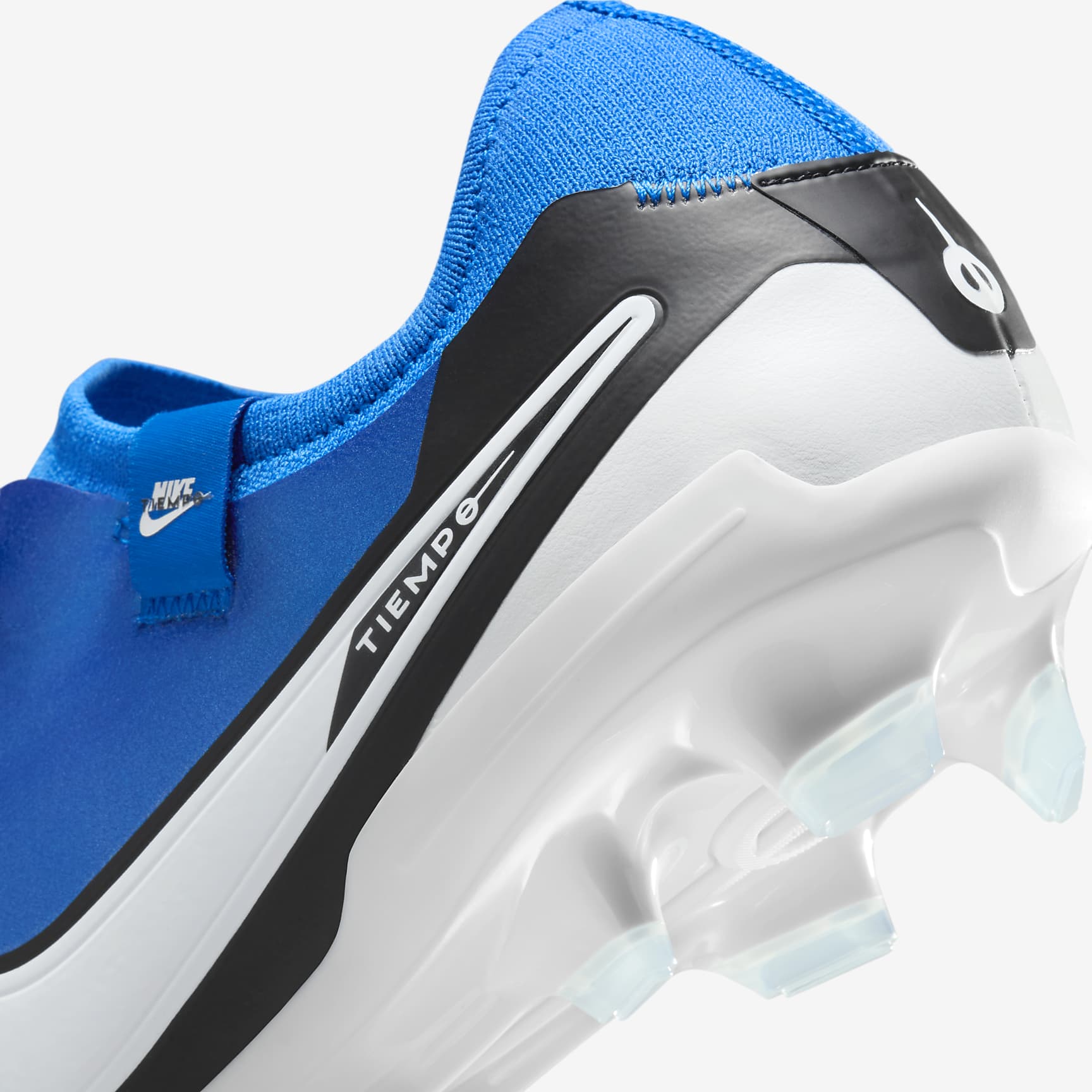 Nike Tiempo Legend 10 Pro Firm-Ground Low-Top Soccer Cleats