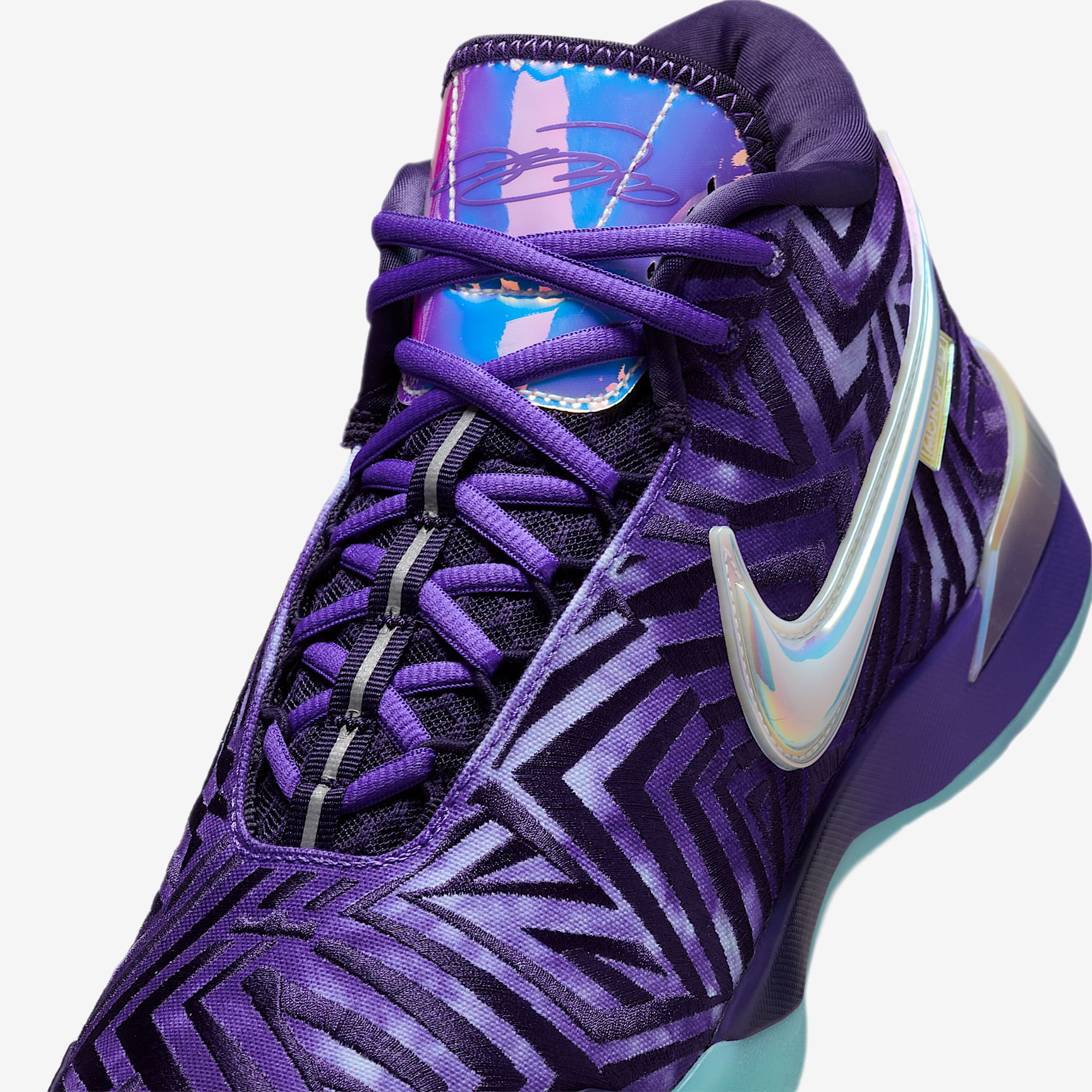 LeBron NXXT Genisus EP Basketball Shoes