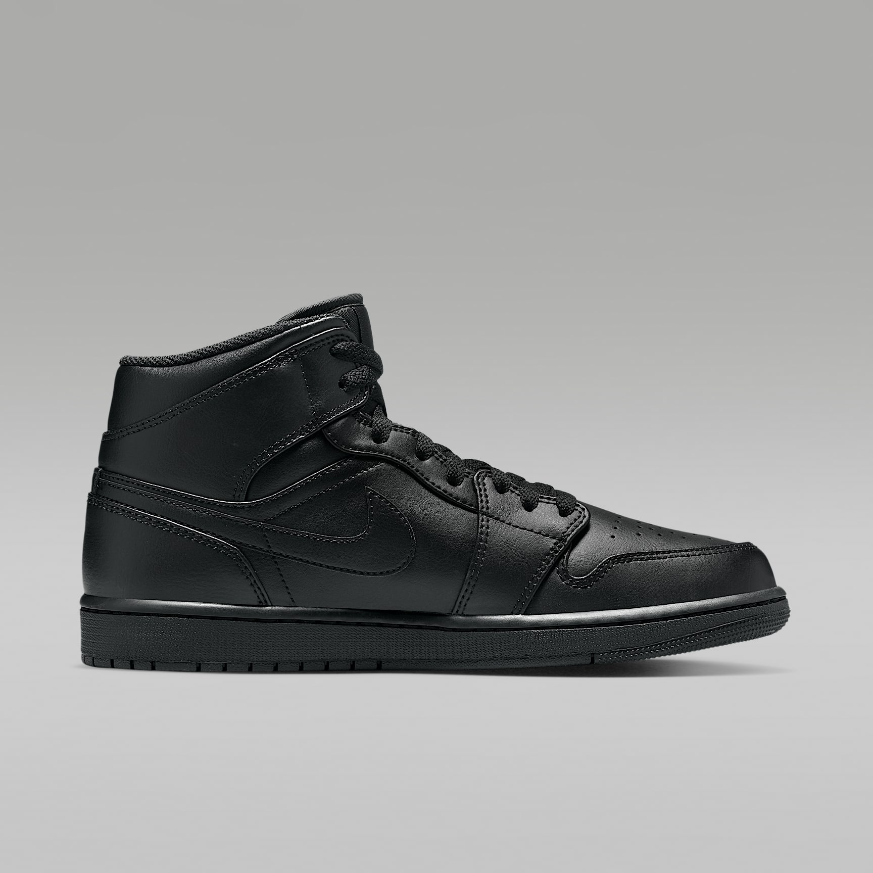Air Jordan 1 Mid Shoes