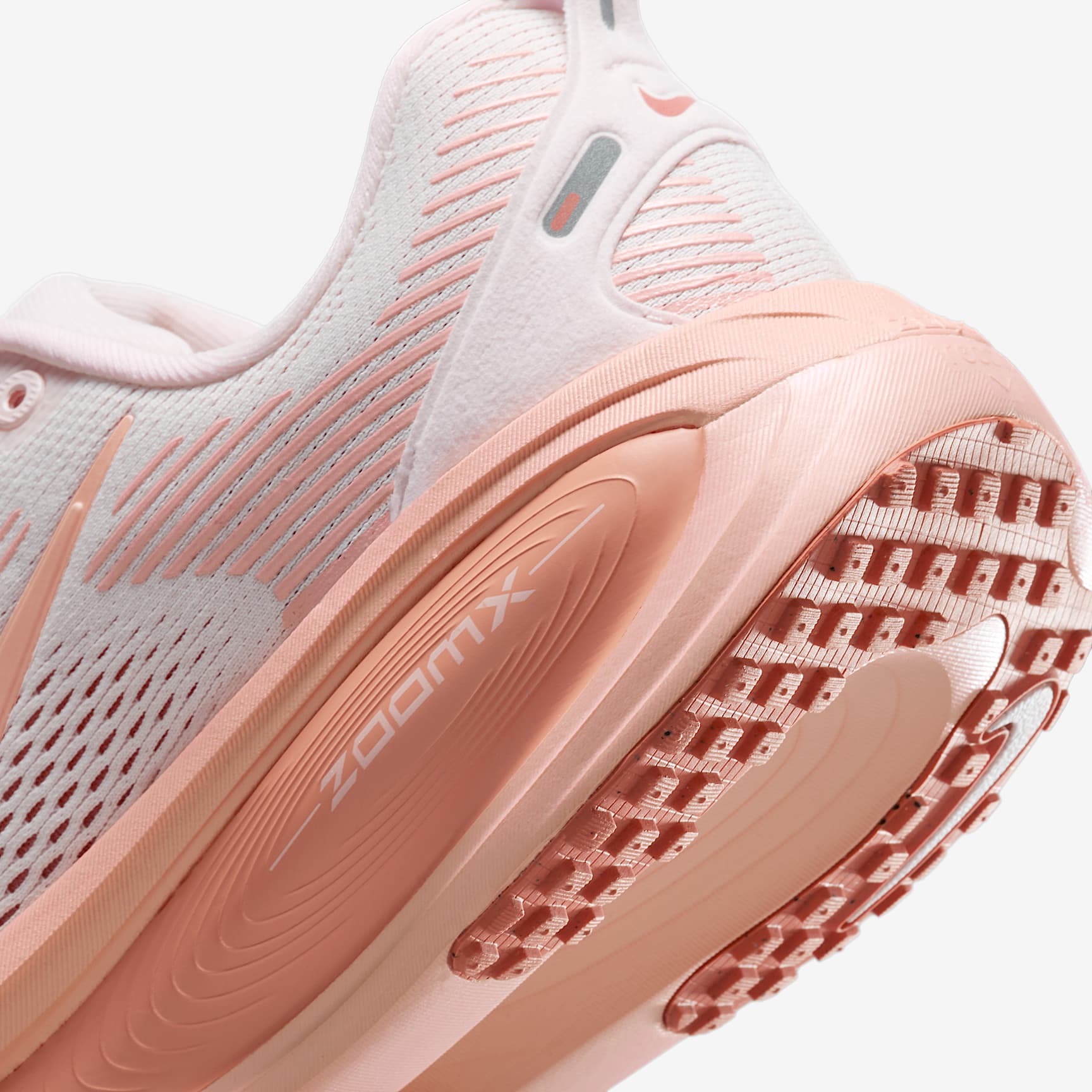 Nike Vomero 18 Women's Road Running Shoes