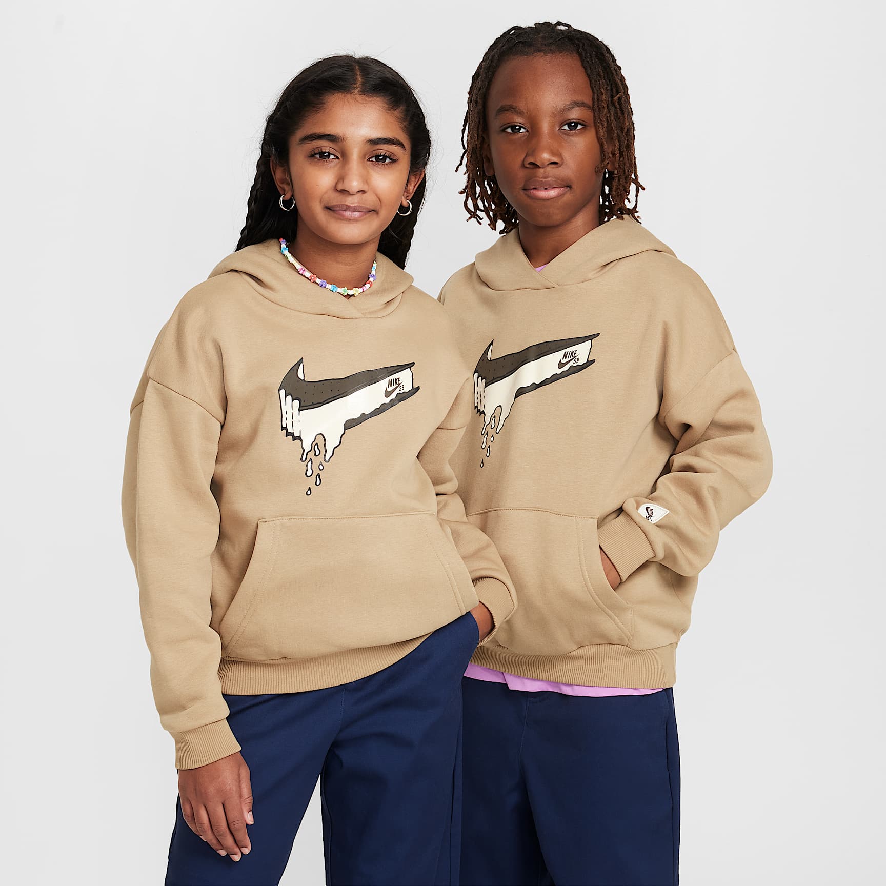 Nike SB EasyOn Big Kids' Oversized Pullover Skate Hoodie