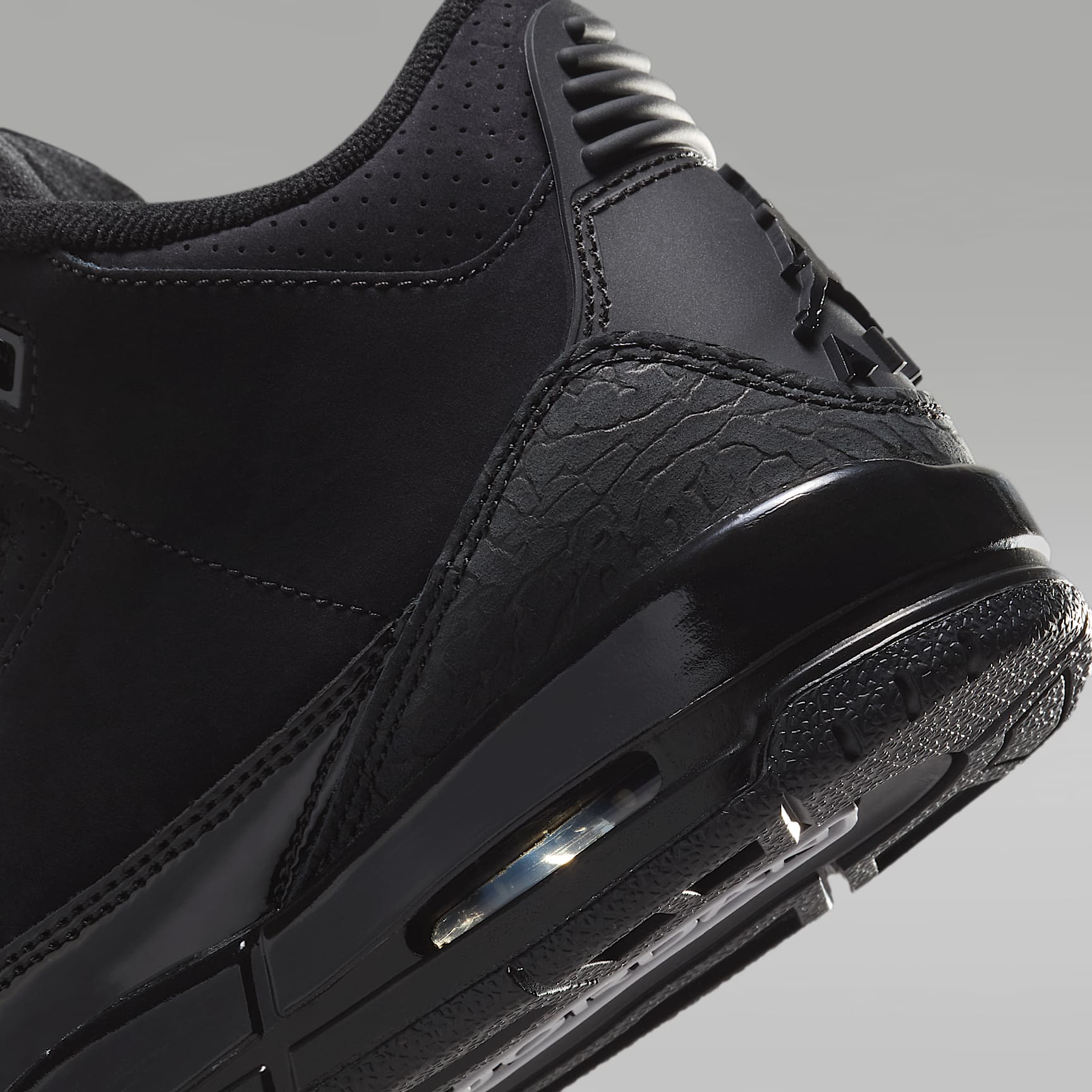 Air Jordan 3 Retro "Black Cat" Big Kids' Shoes