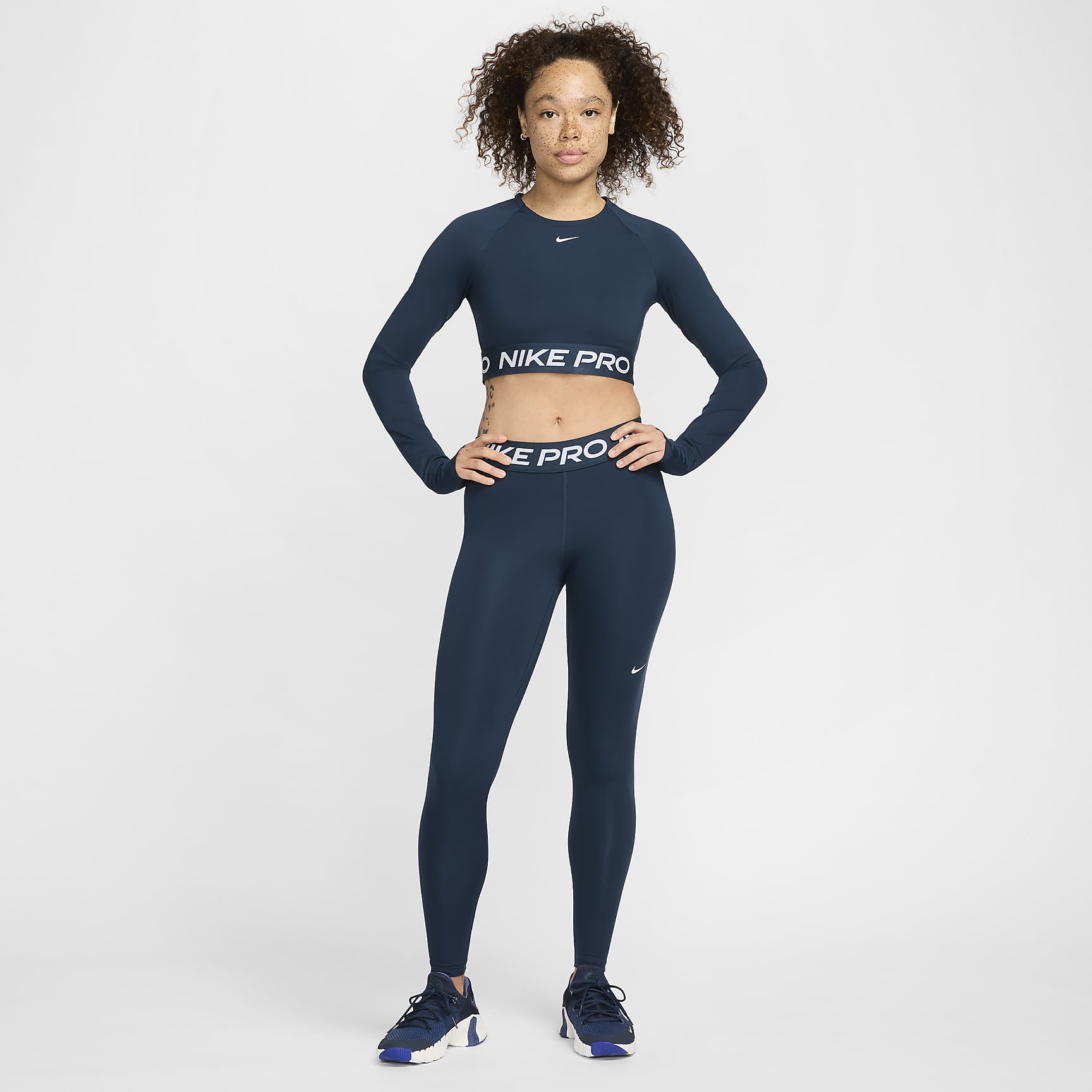 Nike Pro Women's Mid-Rise Mesh-Paneled Leggings