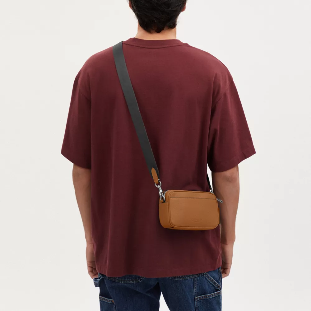Сумка COACH Jayden Crossbody Bag