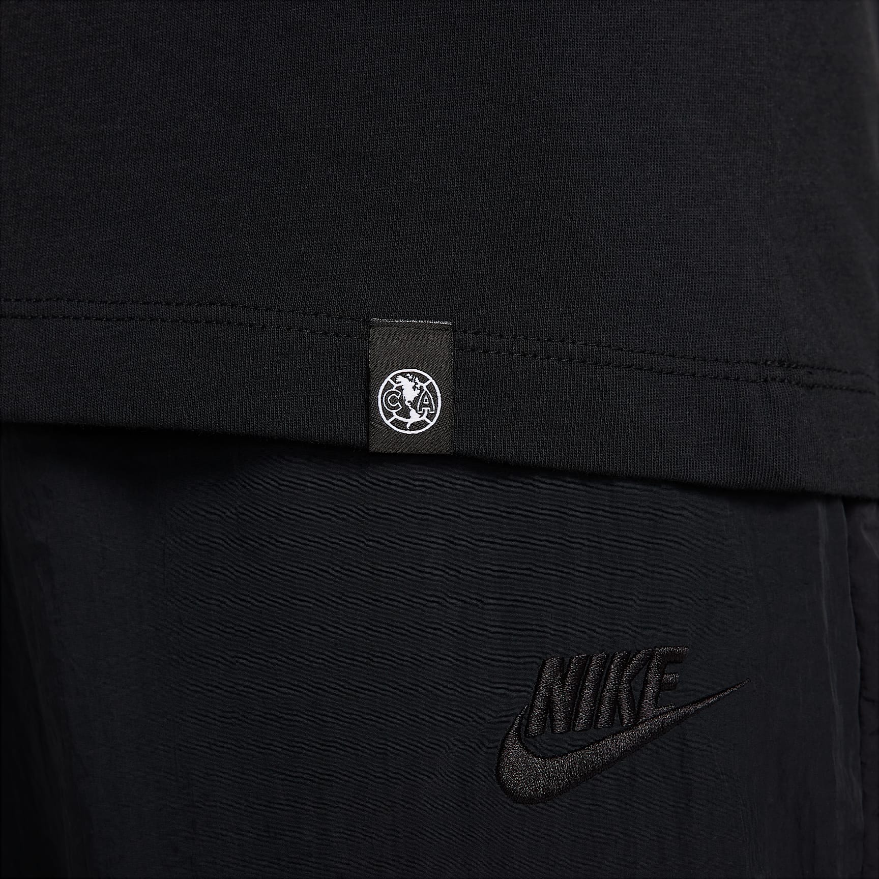 Club América Swoosh Men's Nike Soccer T-Shirt