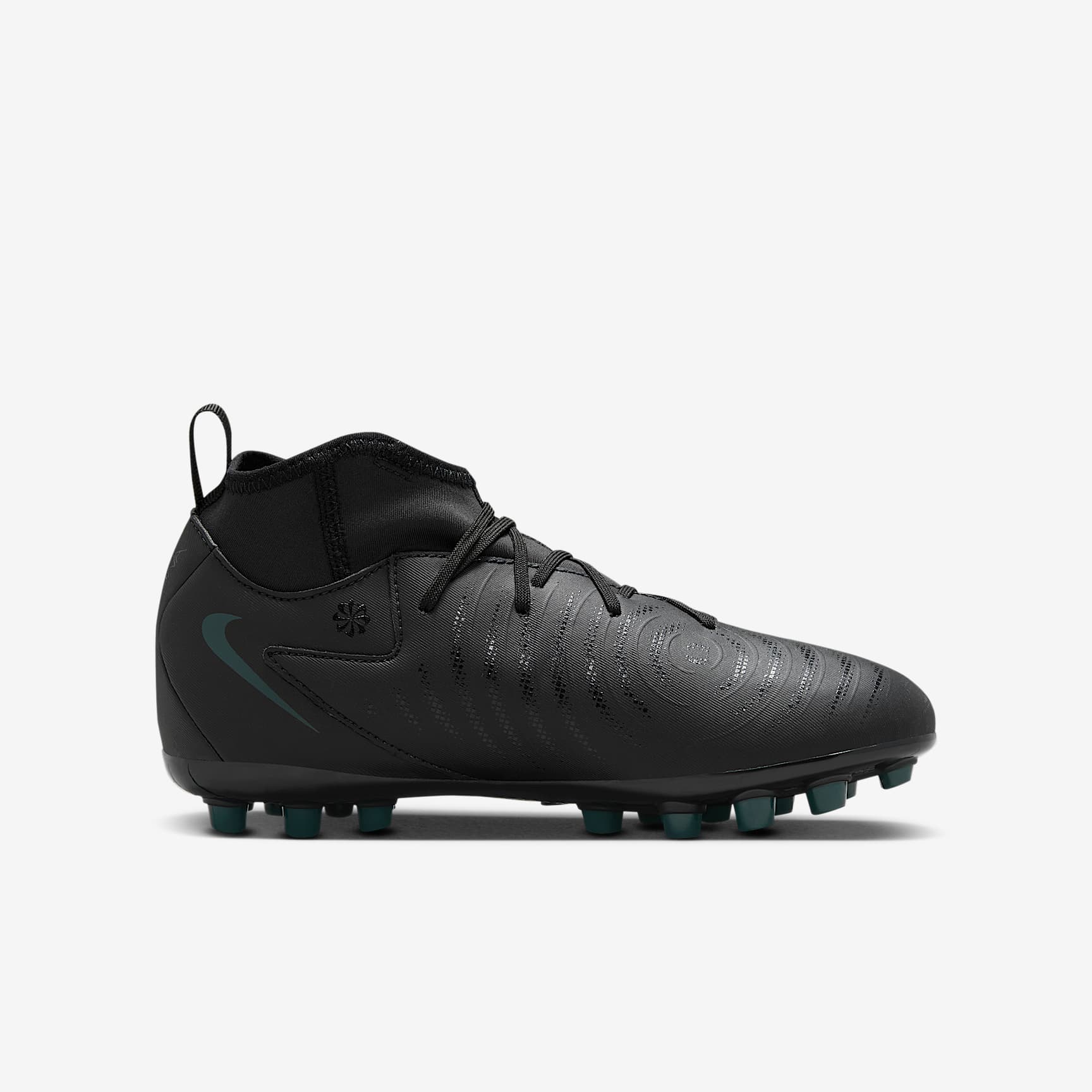 Nike Jr. Phantom Luna 2 Academy Little/Big Kids' AG High-Top Soccer Cleats