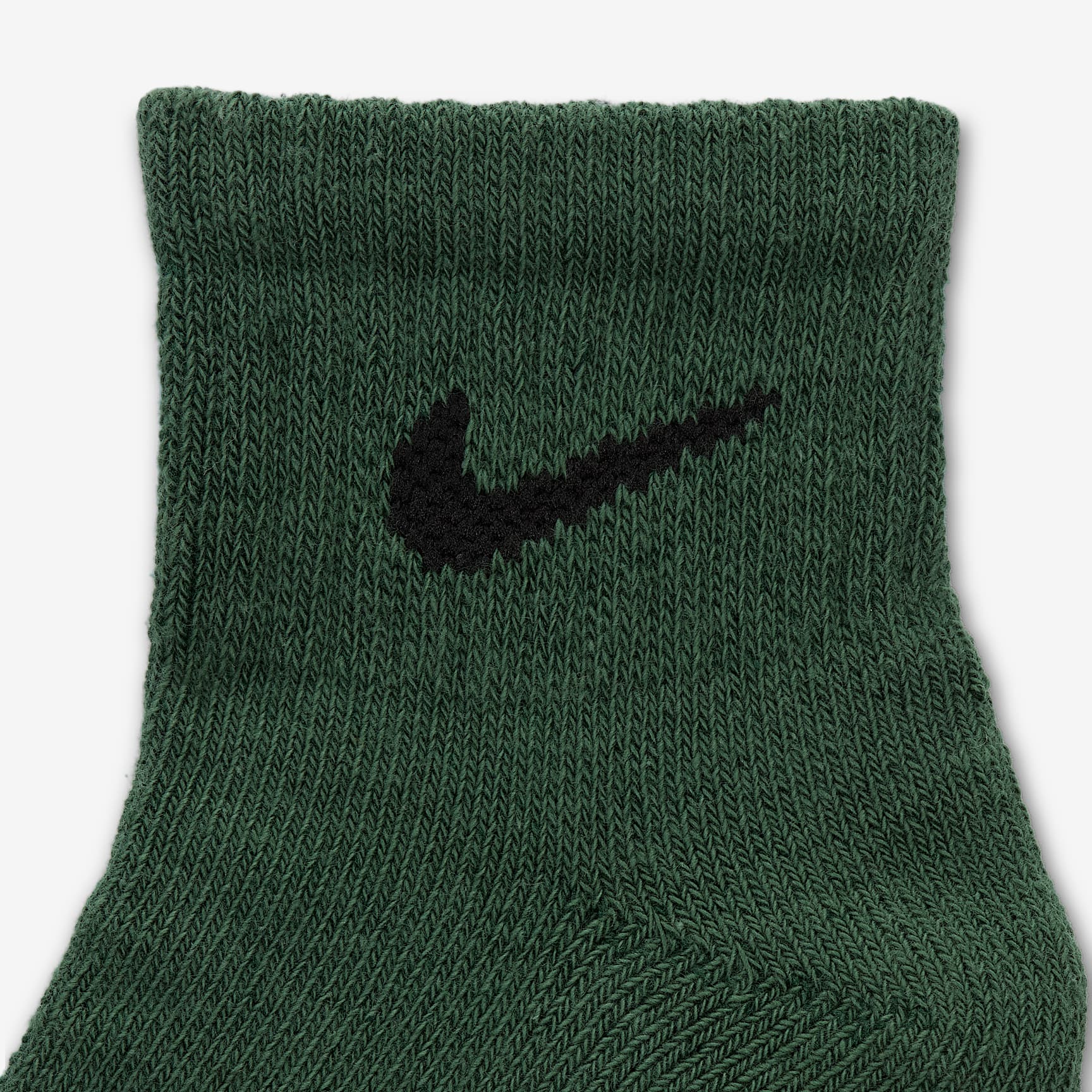 Nike Dri-FIT Performance Basics Little Kids' Quarter Socks (6 Pairs)