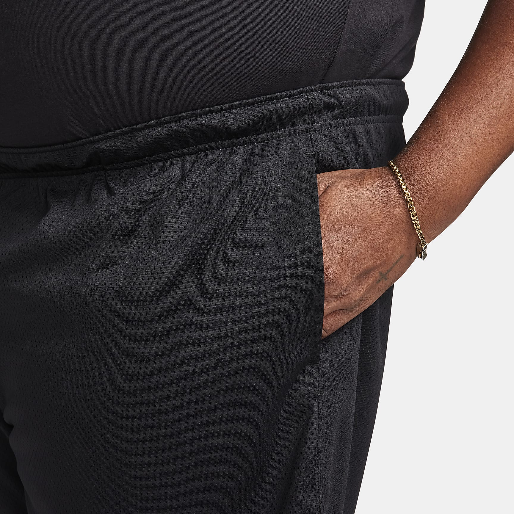 Nike Club Men's Mesh Flow Shorts