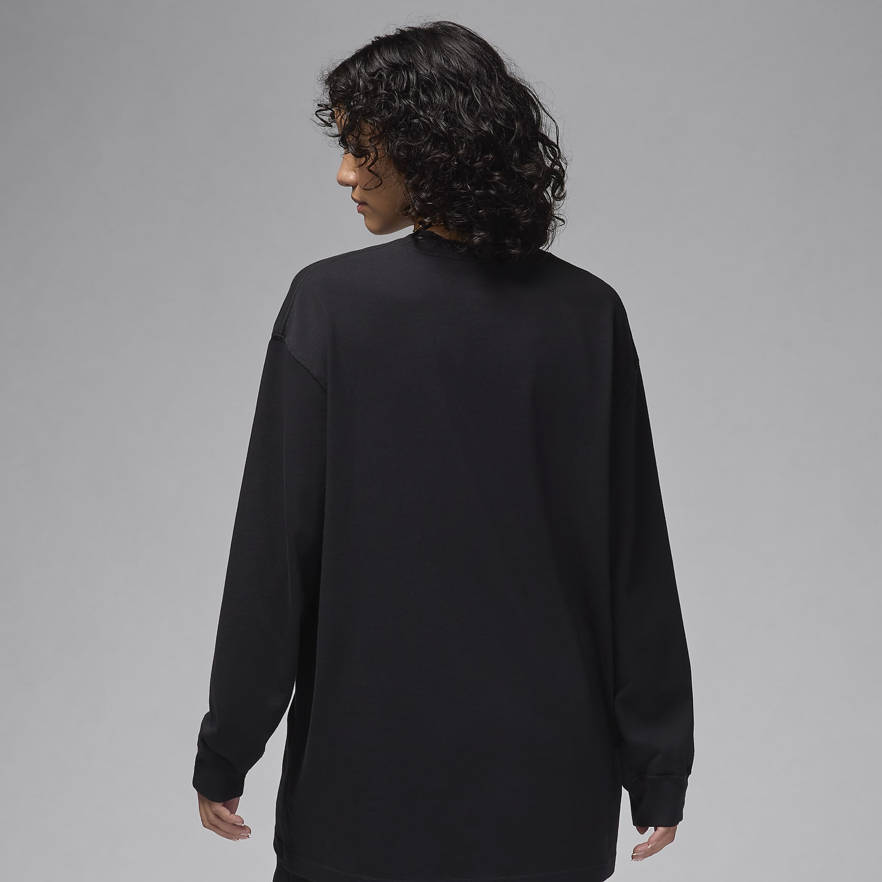 Jordan Women's Oversized Long-Sleeve T-Shirt