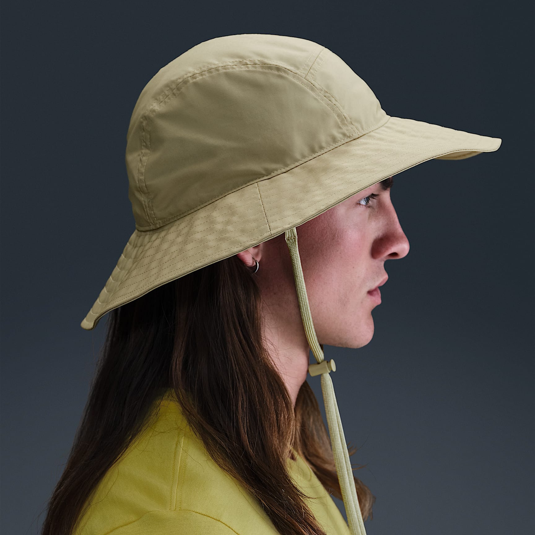 Nike Apex Wide-Brim Bucket Hat