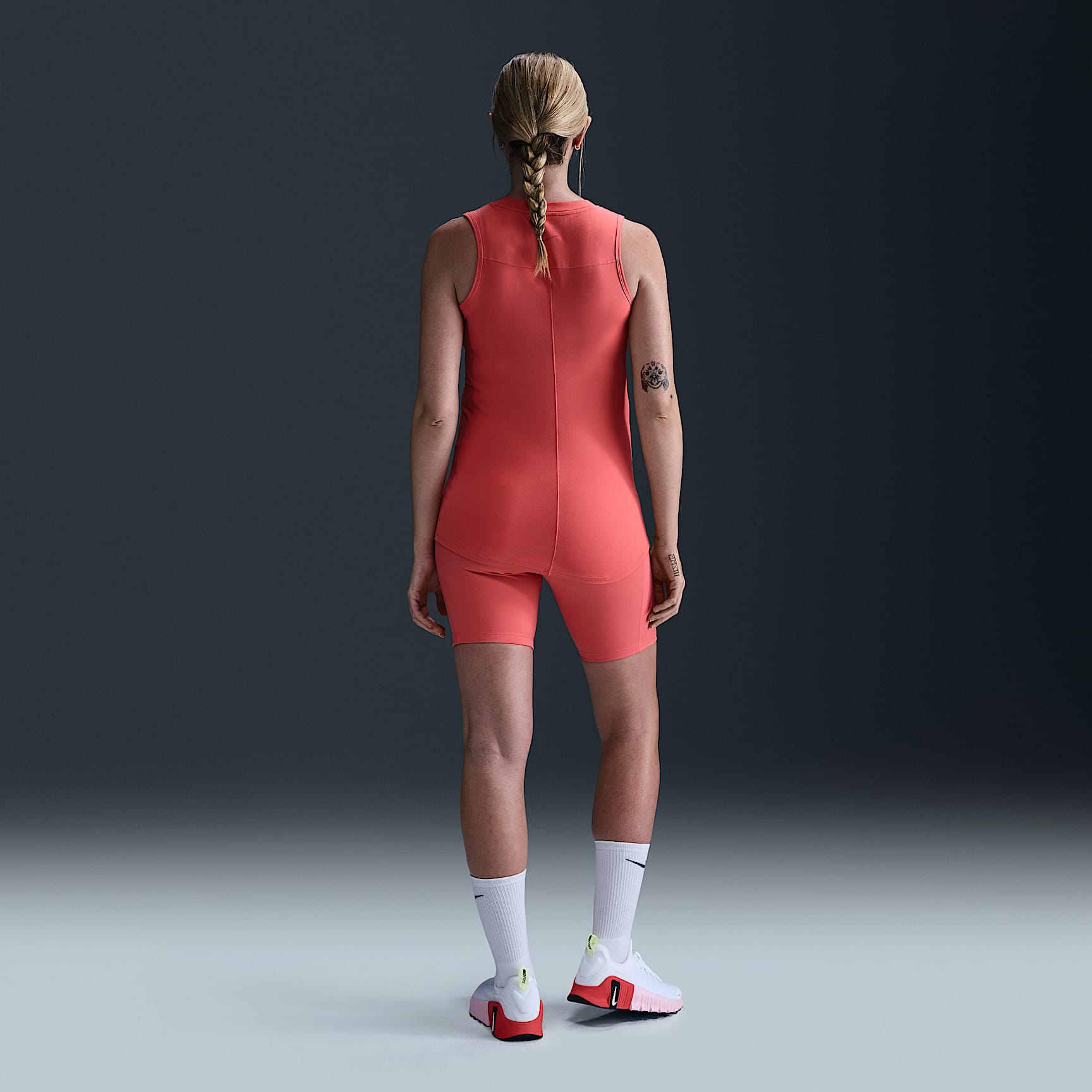 Nike (M) One Women's Dri-FIT Slim-Fit Tank Top (Maternity)