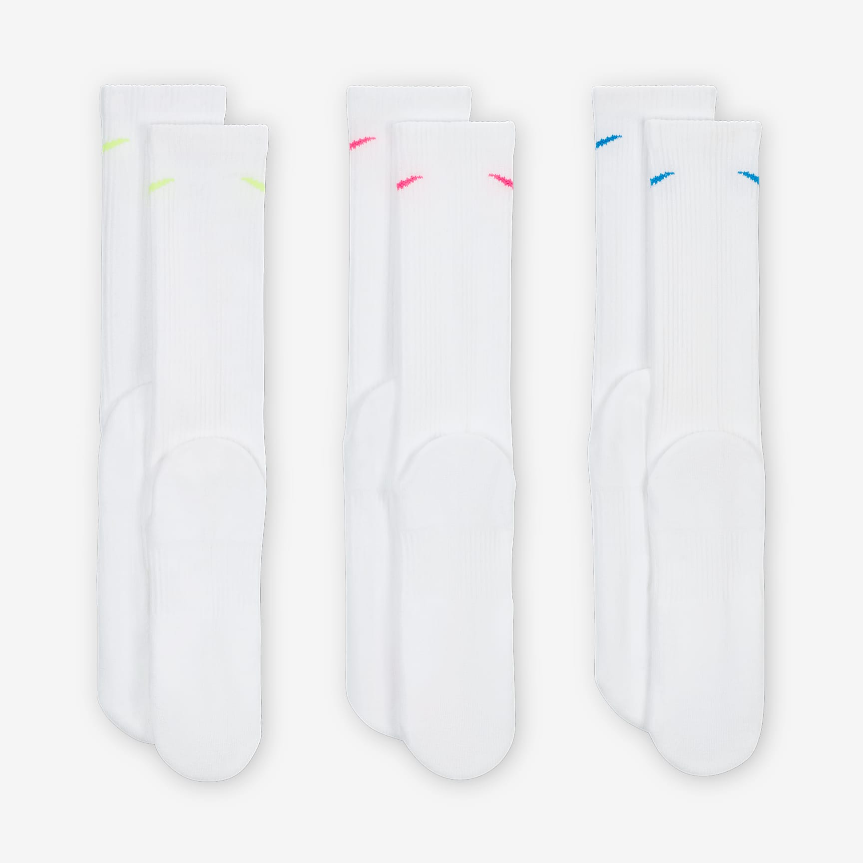 Nike Everyday Plus Cushioned Training Crew Socks (3 Pairs)