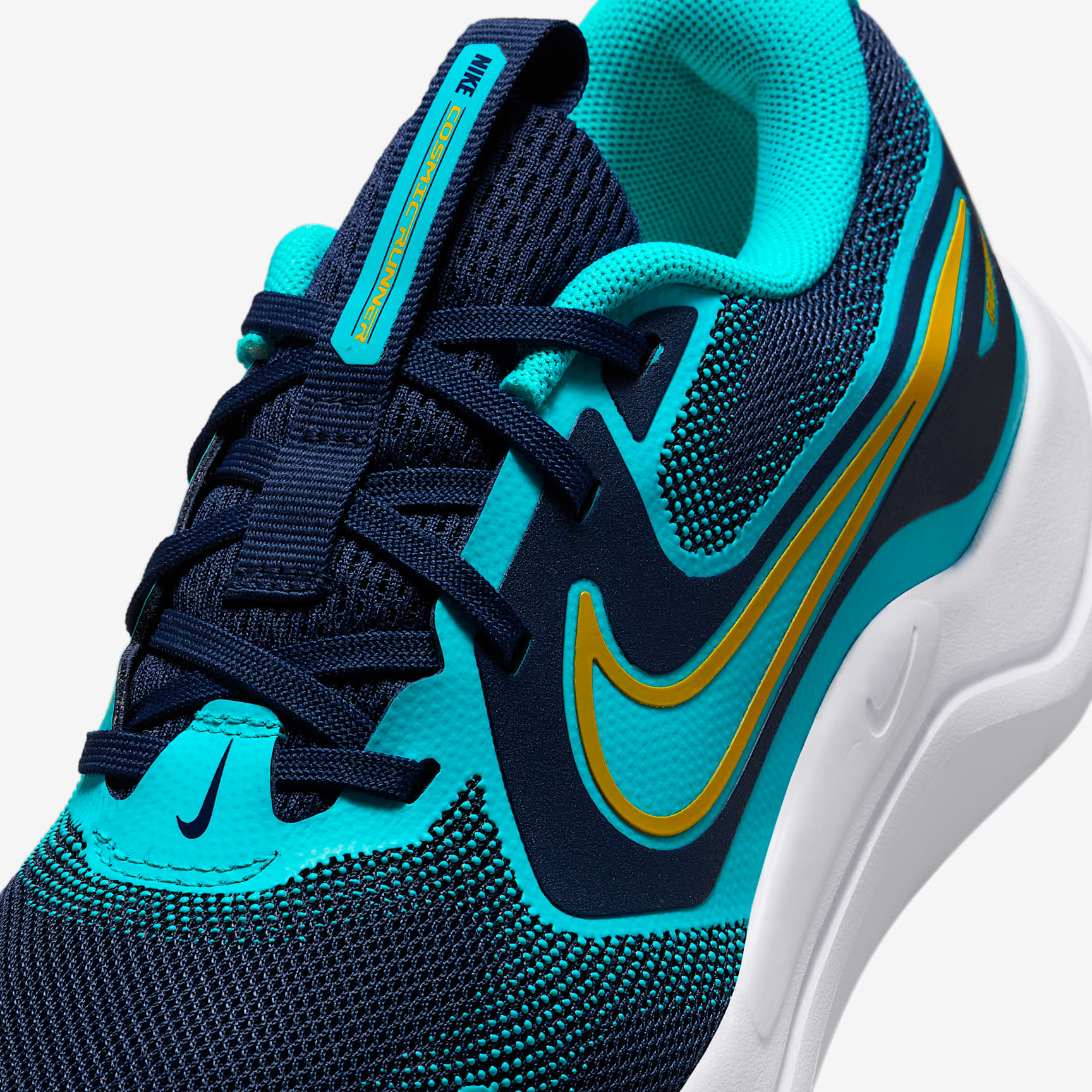 Nike Cosmic Runner Big Kids' Road Running Shoes