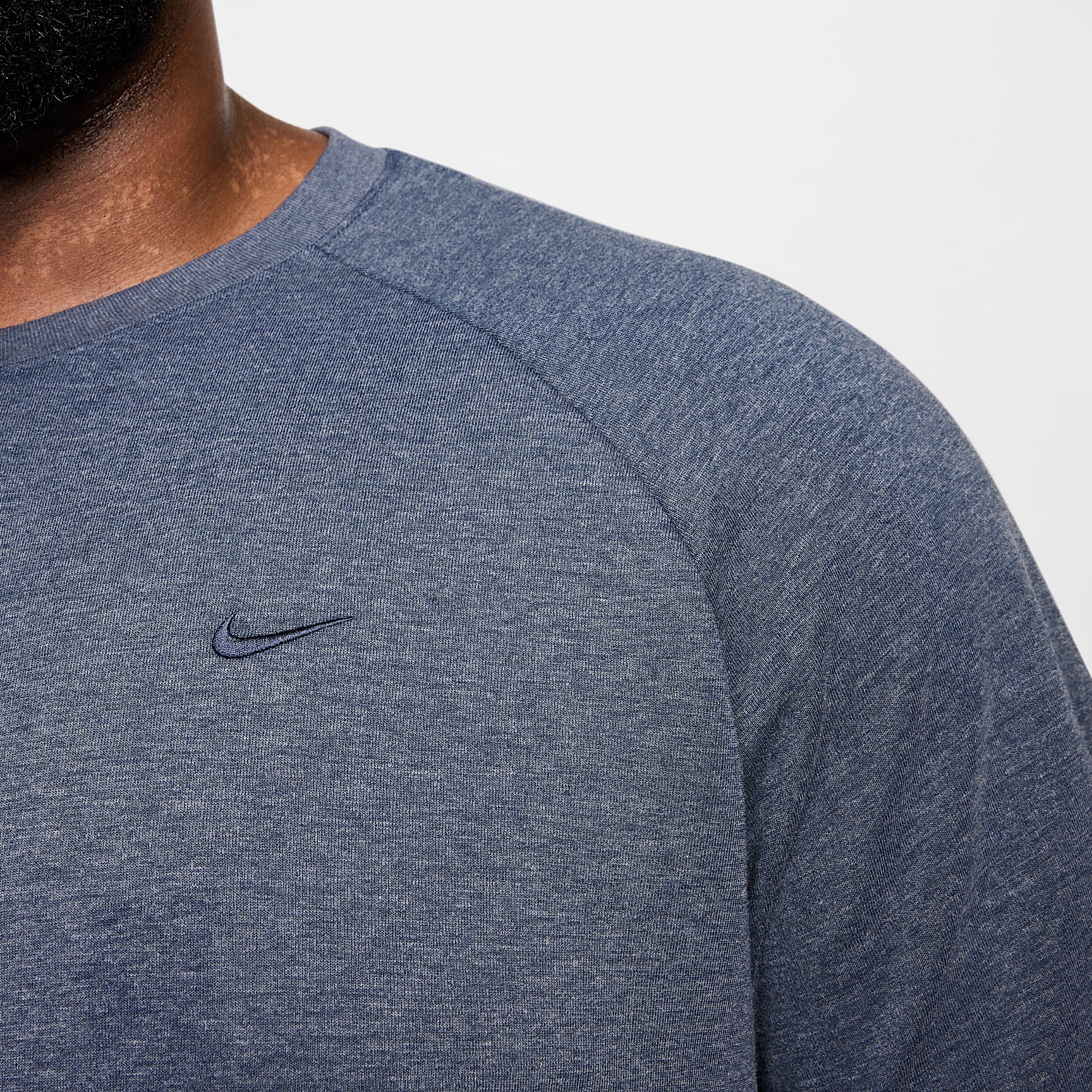 Nike Primary Fleece Men's Dri-FIT UV Performance Crew