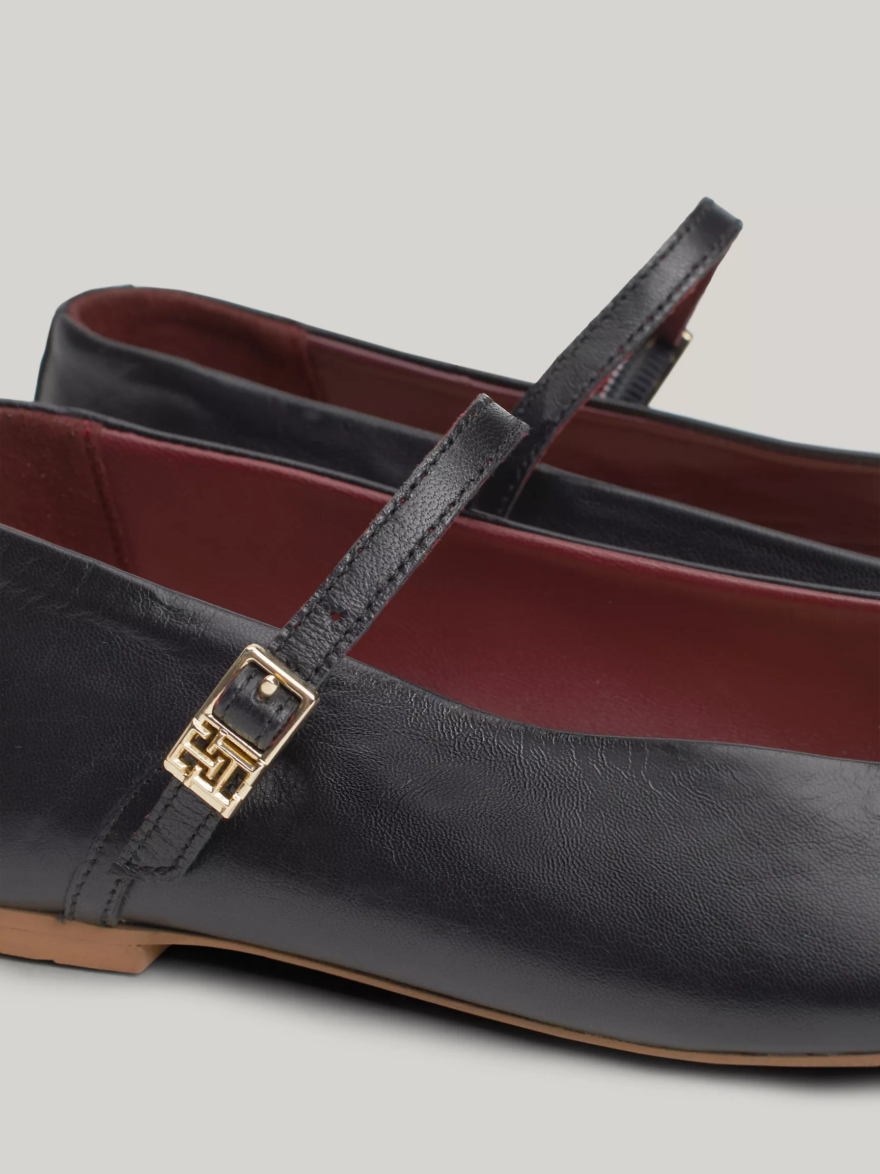 Женская обувь Tommy Hilfiger, Кожаные балетки в стиле Mary Jane